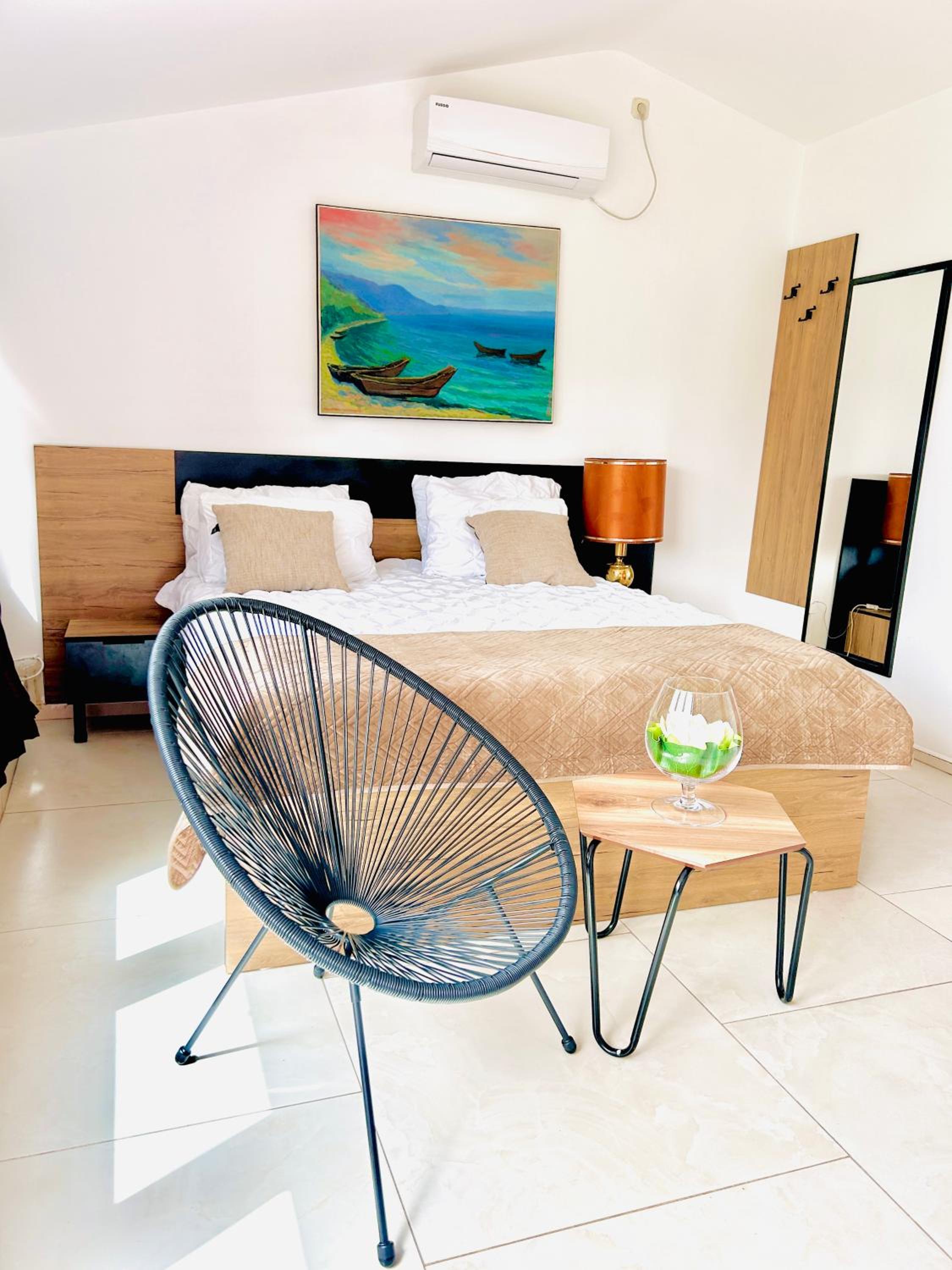 Double Room - Photo 2