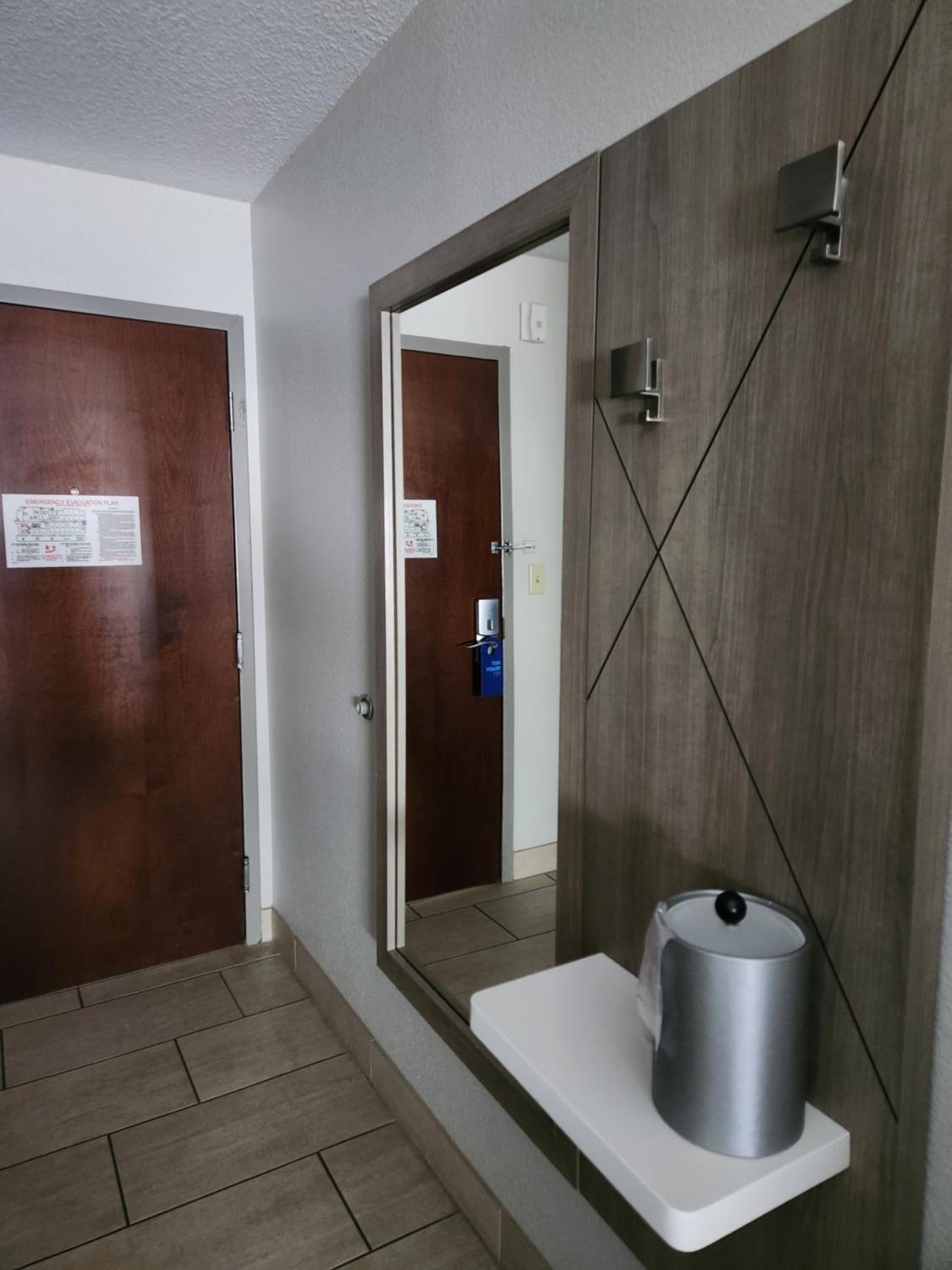 Standard Room - Photo 2