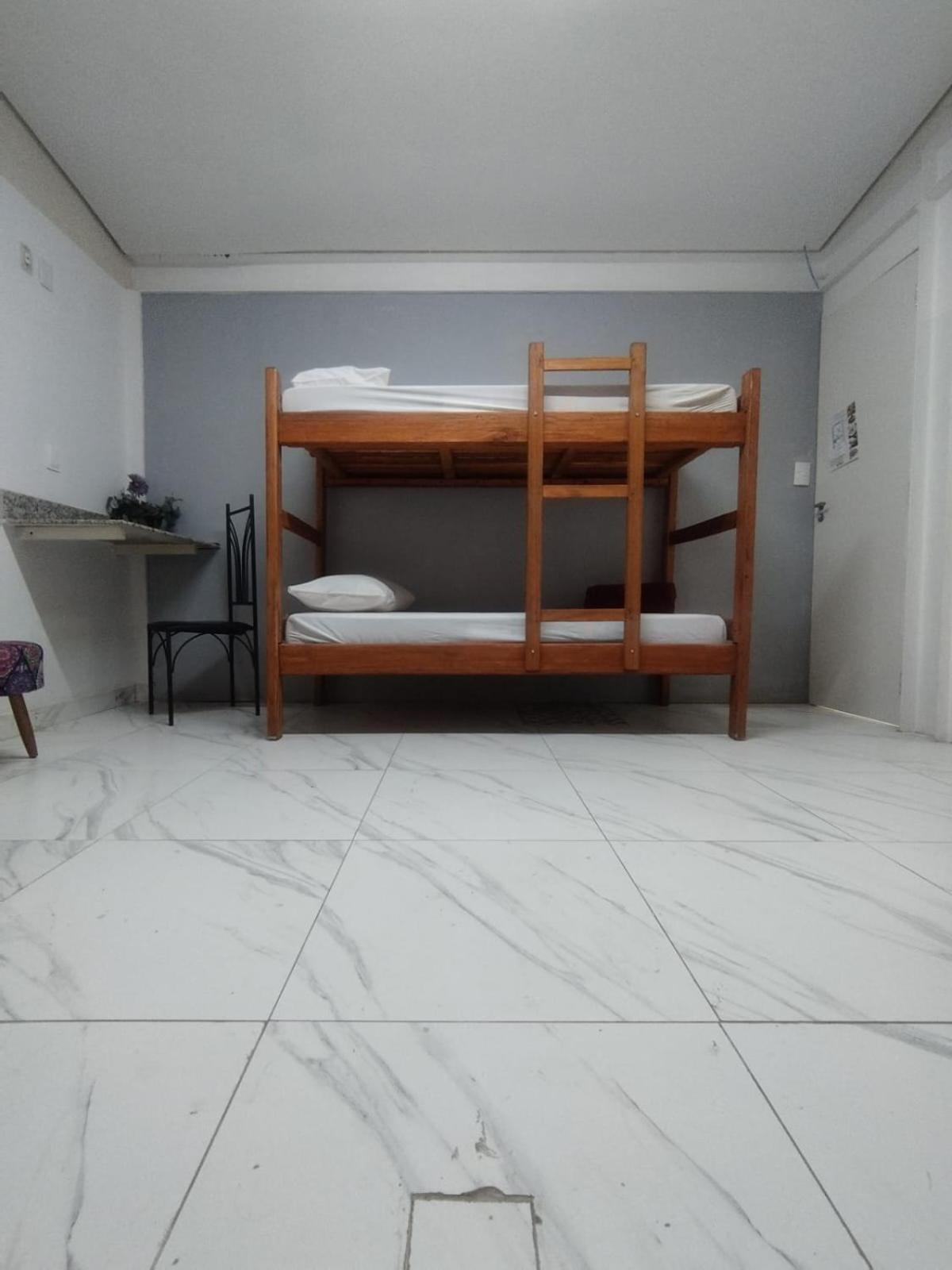 Bed in 8-Bed Mixed Dormitory Room photo 2