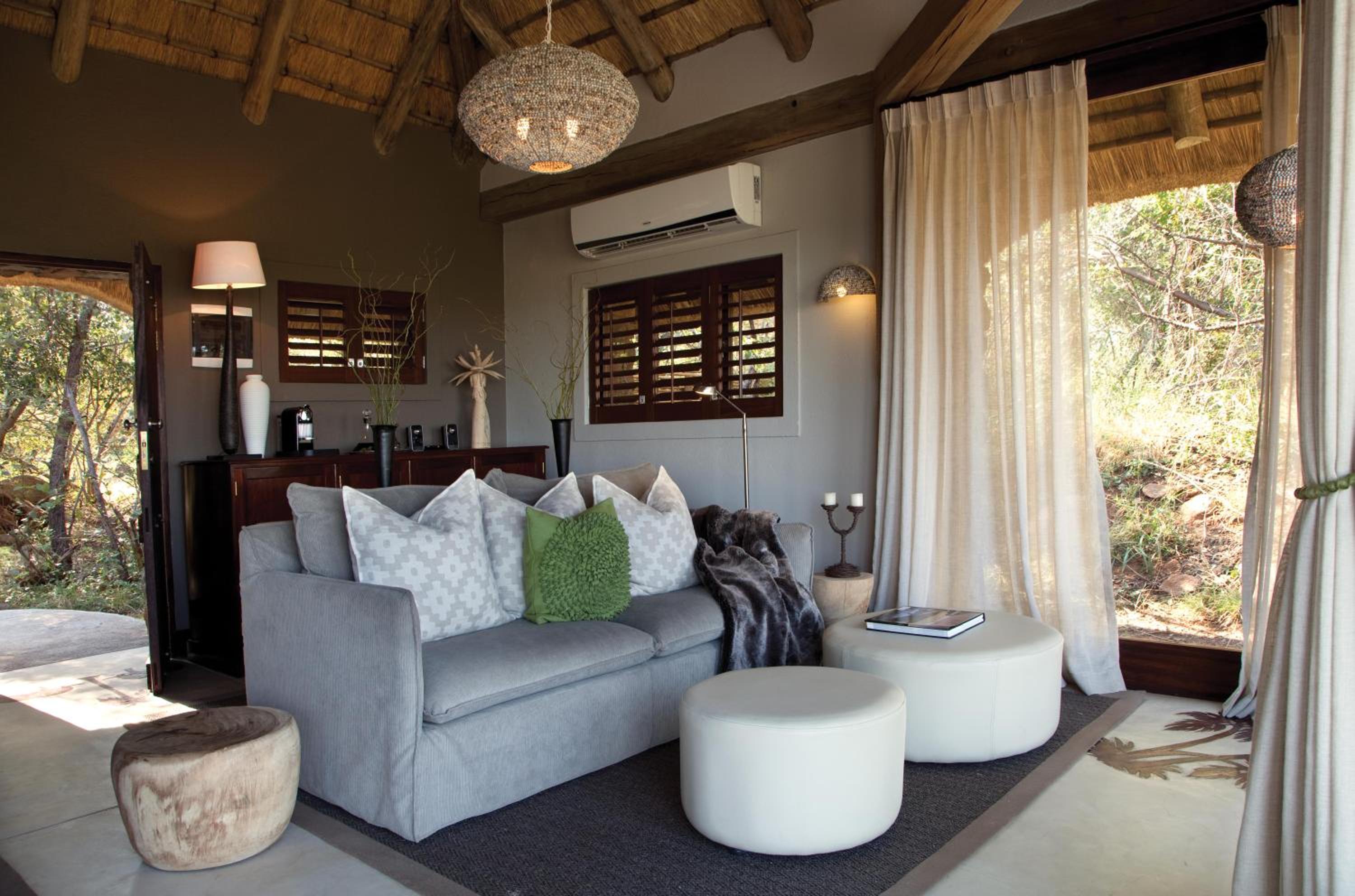 Luxury Suite photo 2
