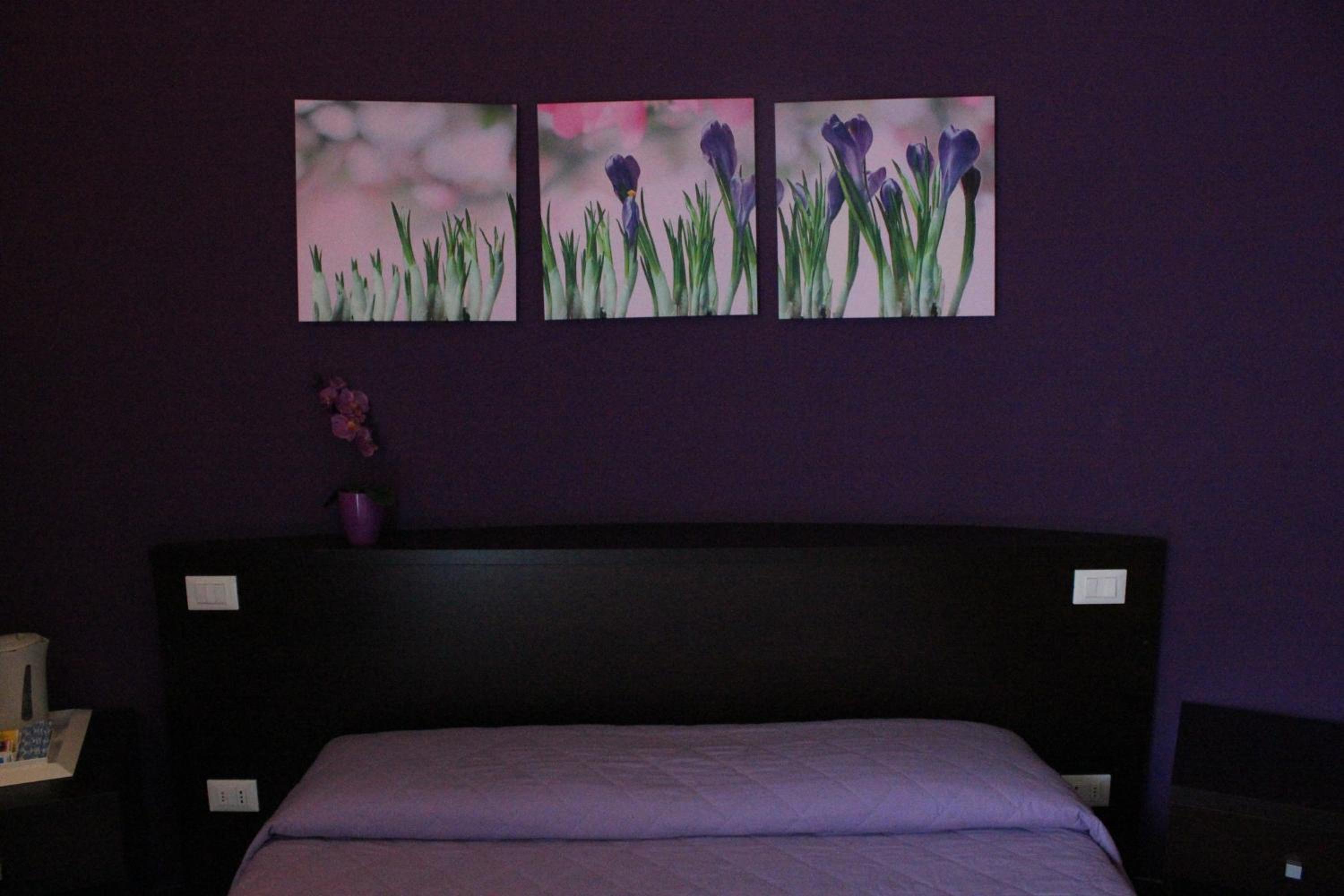 Double Room - Photo 5
