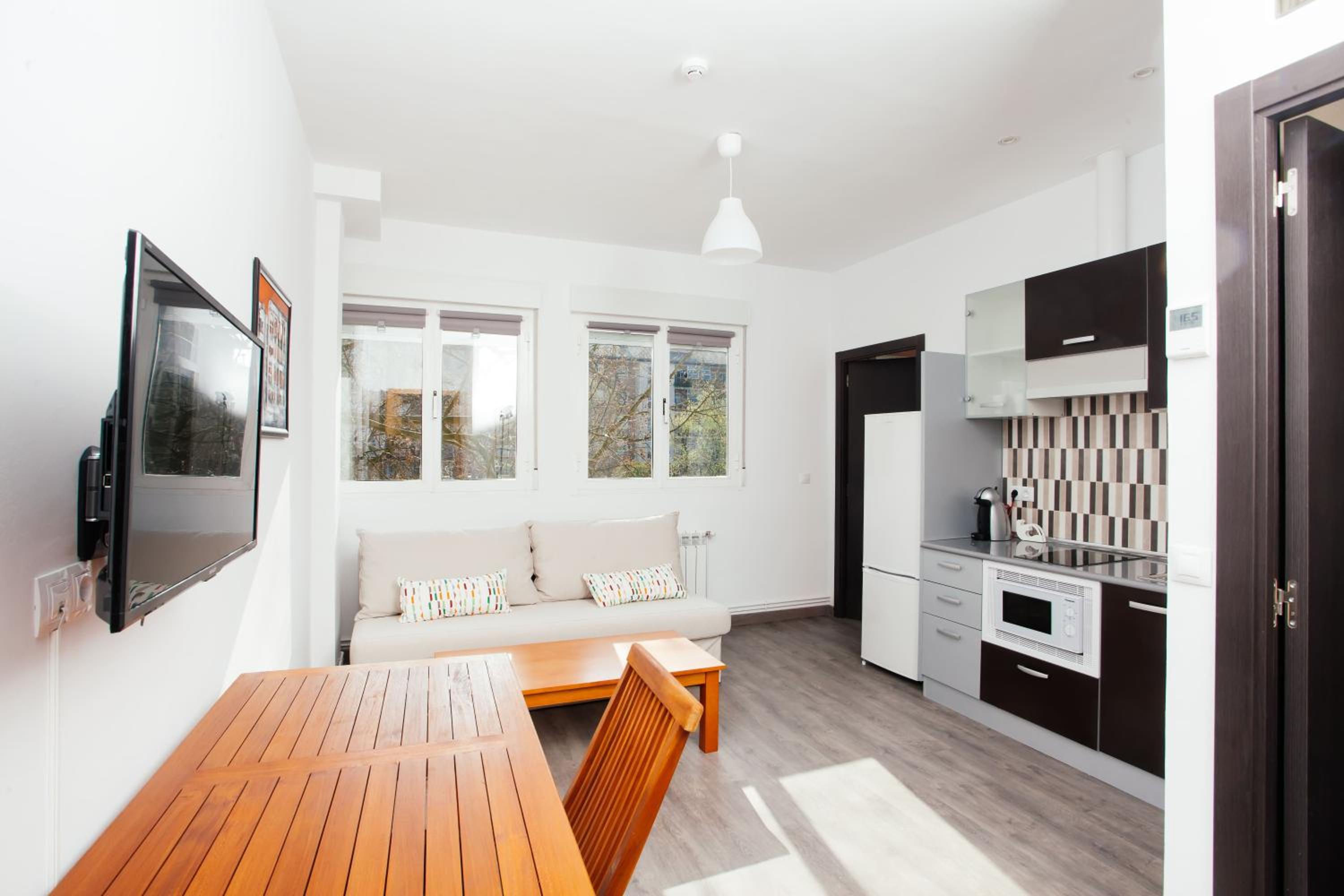 Standard Apartment - Photo 7