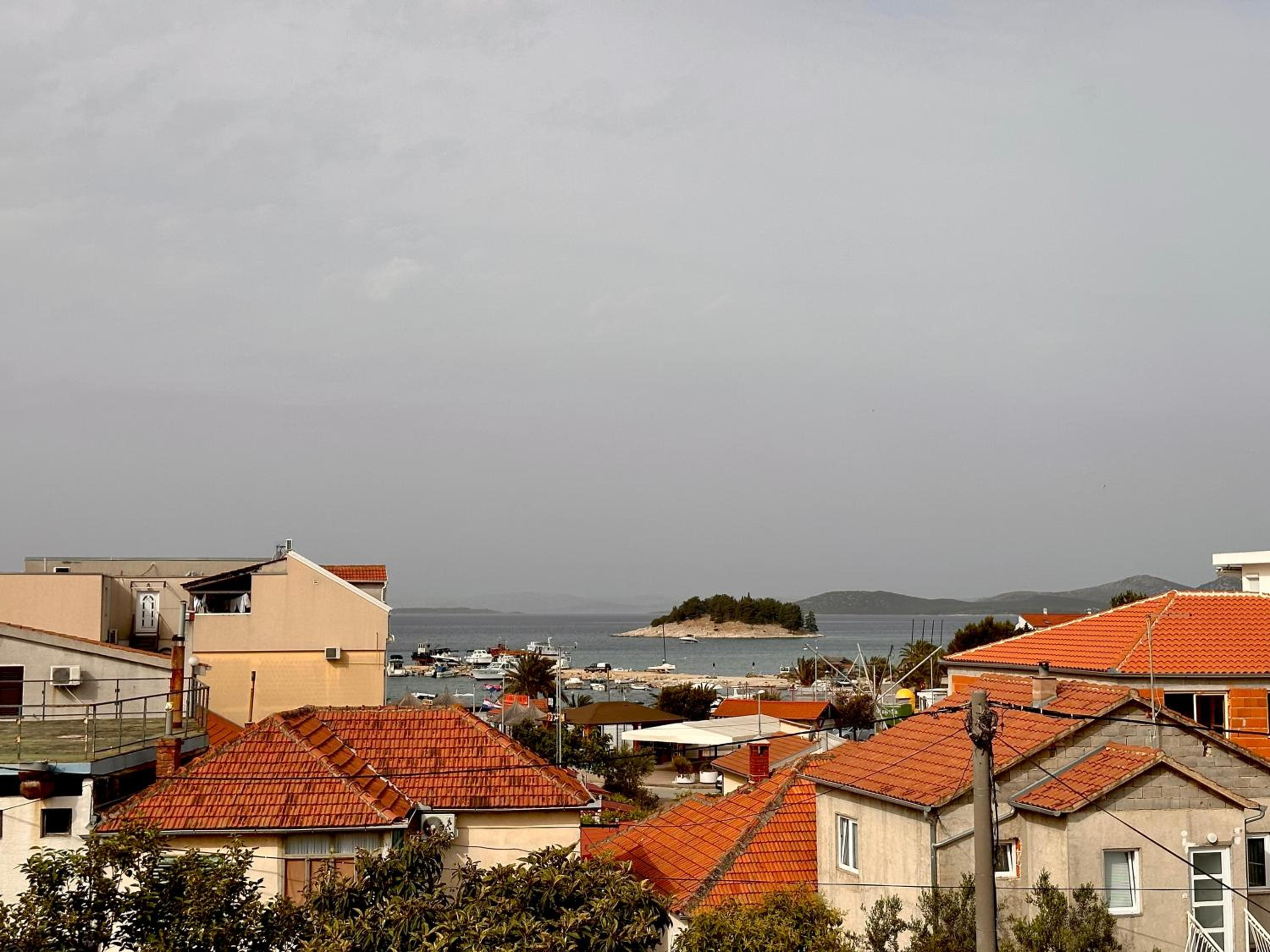 Two-Bedroom Apartment with Sea View photo 3