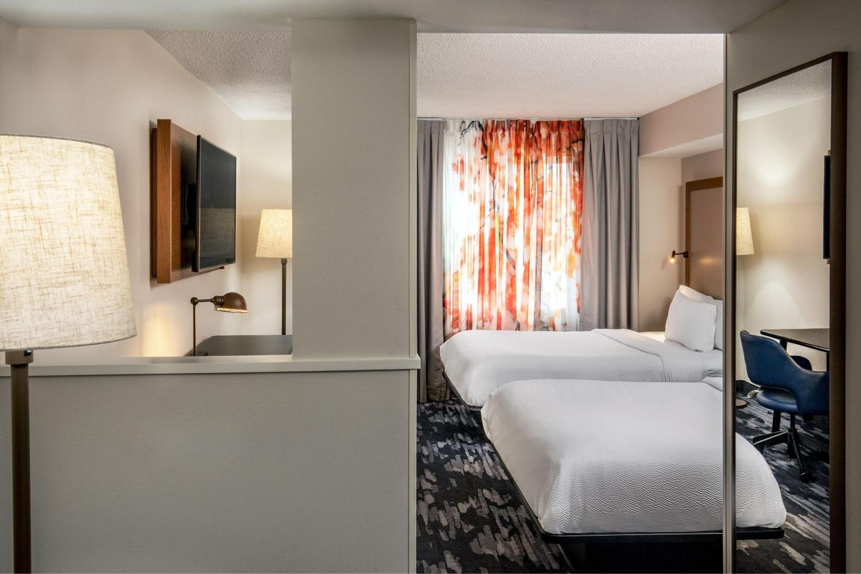 Newly Redesigned, Studio, 2 Double, Sofa bed (Mobility Accessible w/ Transfer Shower)