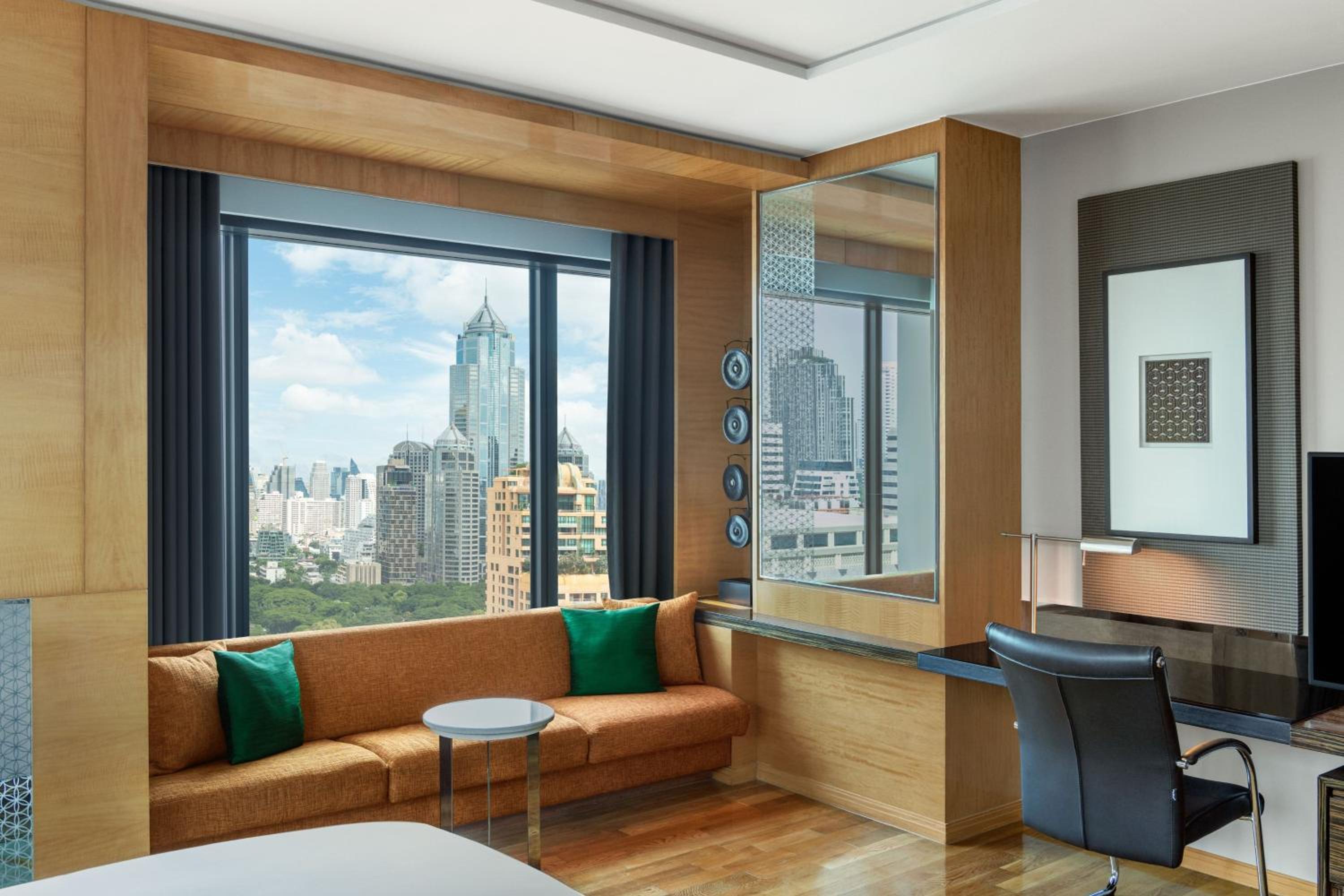 Club Studio Suite (A complimentary 1-hour EV Tuk-Tuk ride)