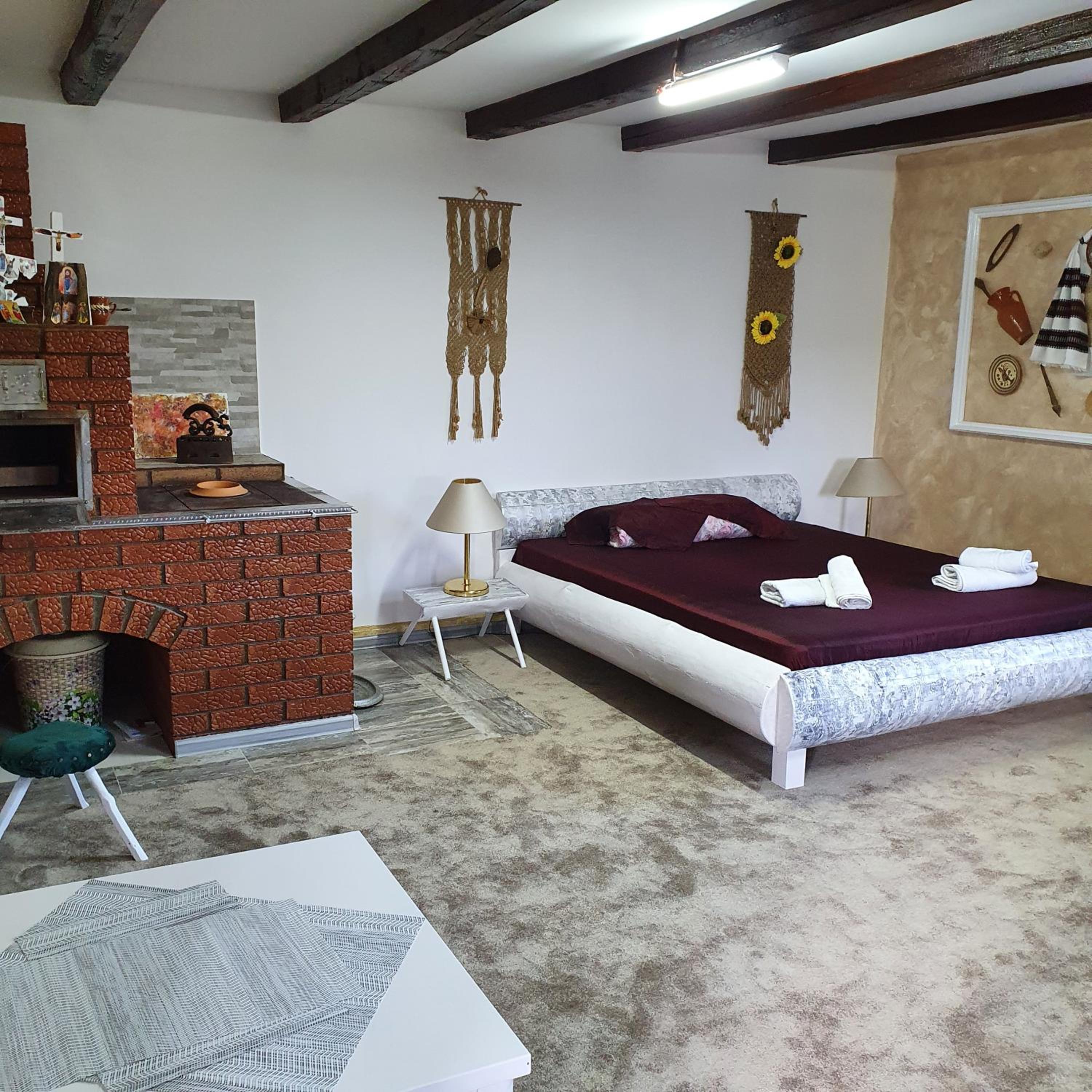 Comfort Triple Room with Shower photo 3