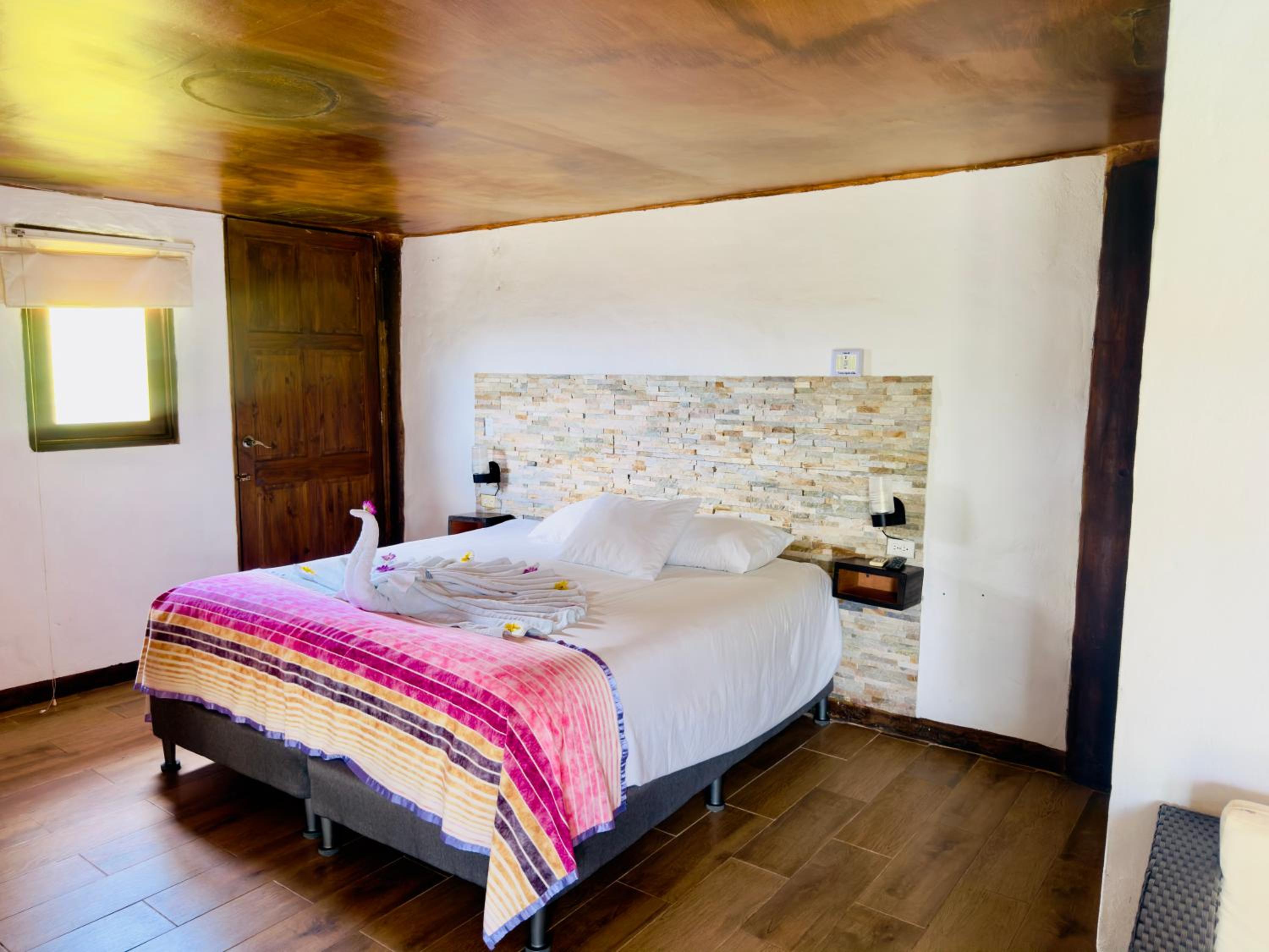 Suite with Balcony photo 3