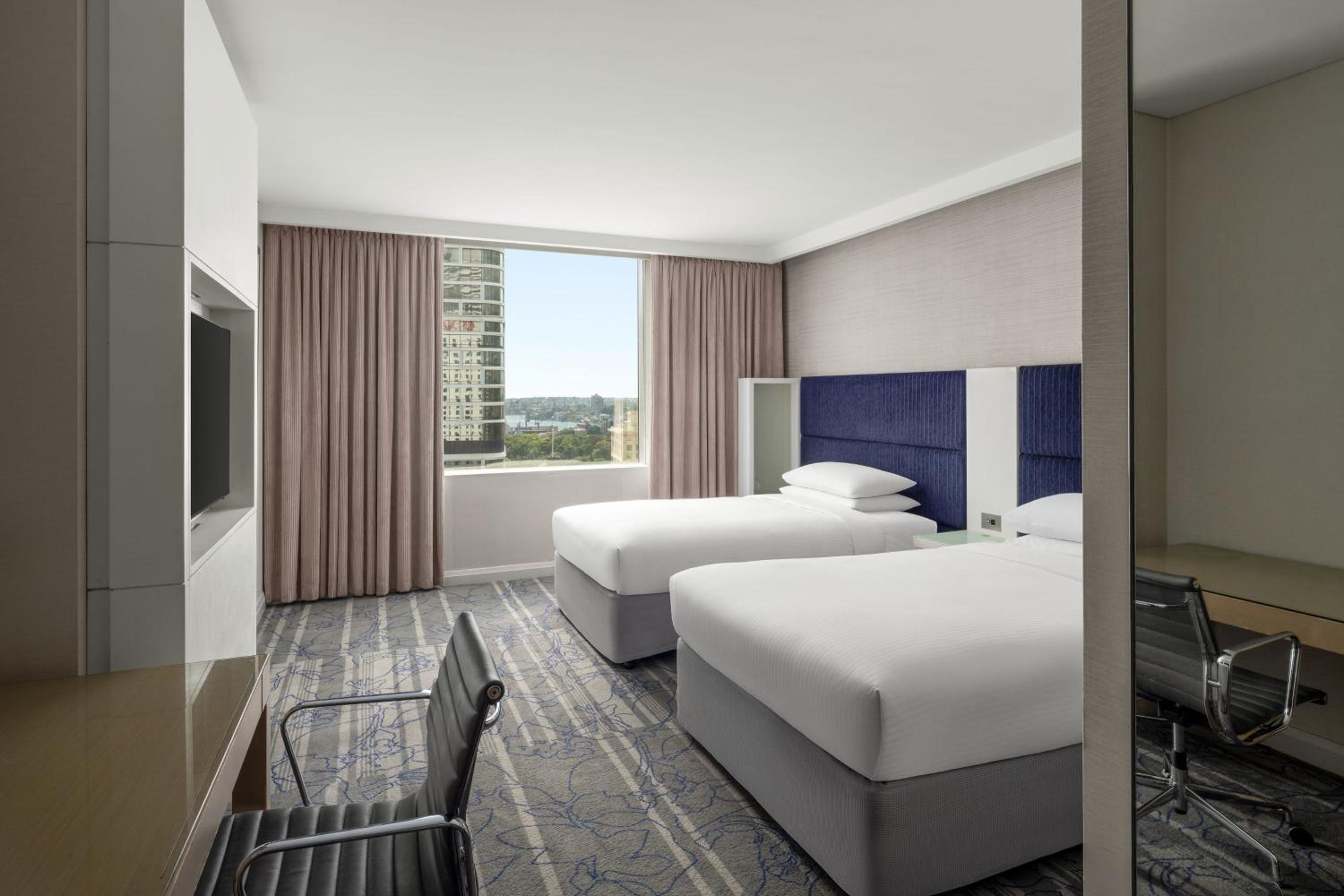 Guest room, 2 Double Beds with Opera House View