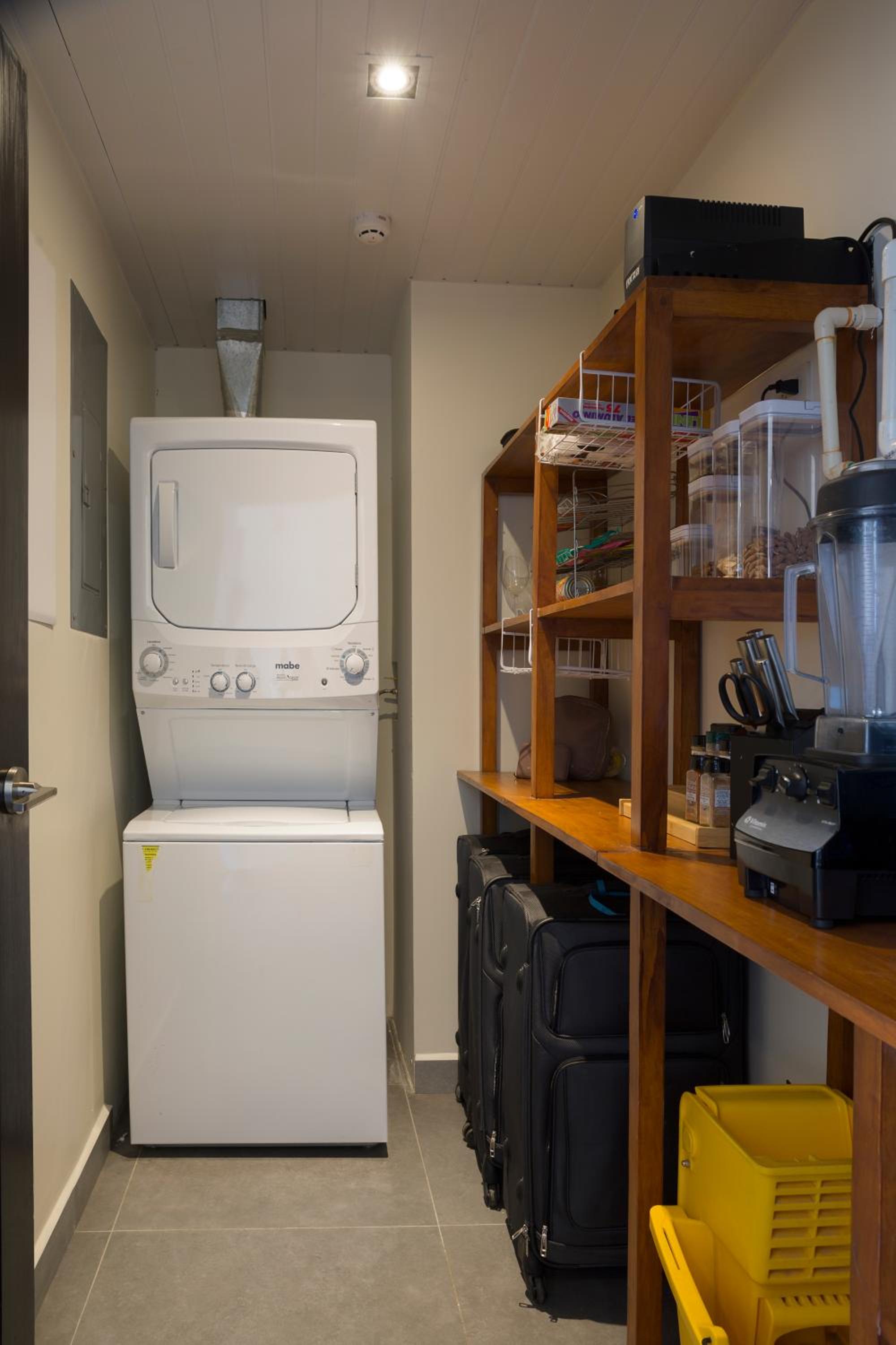 Three-Bedroom Apartment with Balcony photo 3