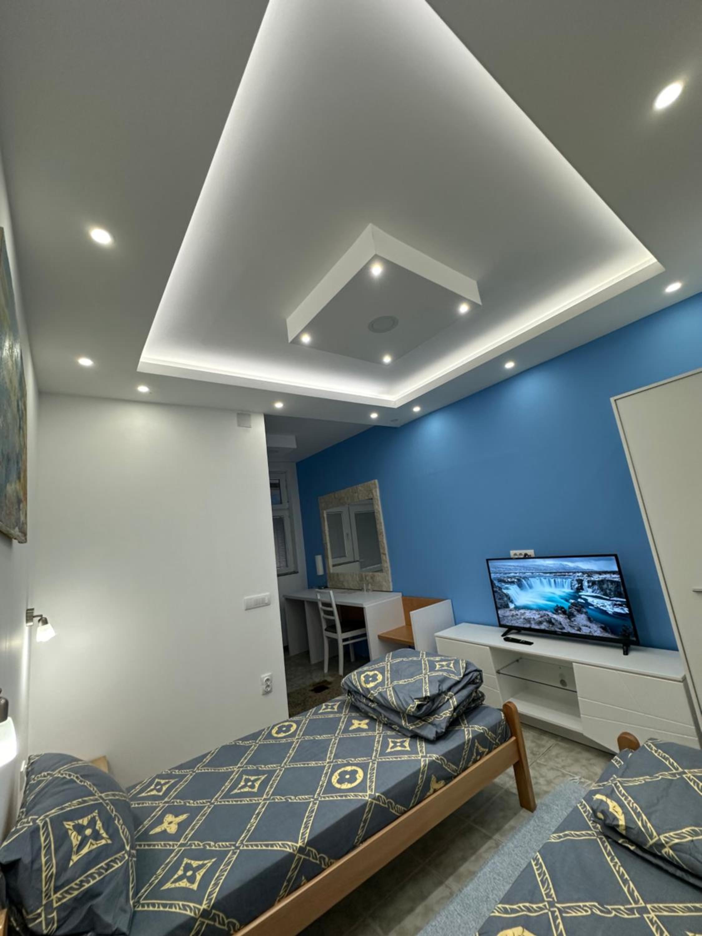 Deluxe Double or Twin Room with Mountain View photo 1