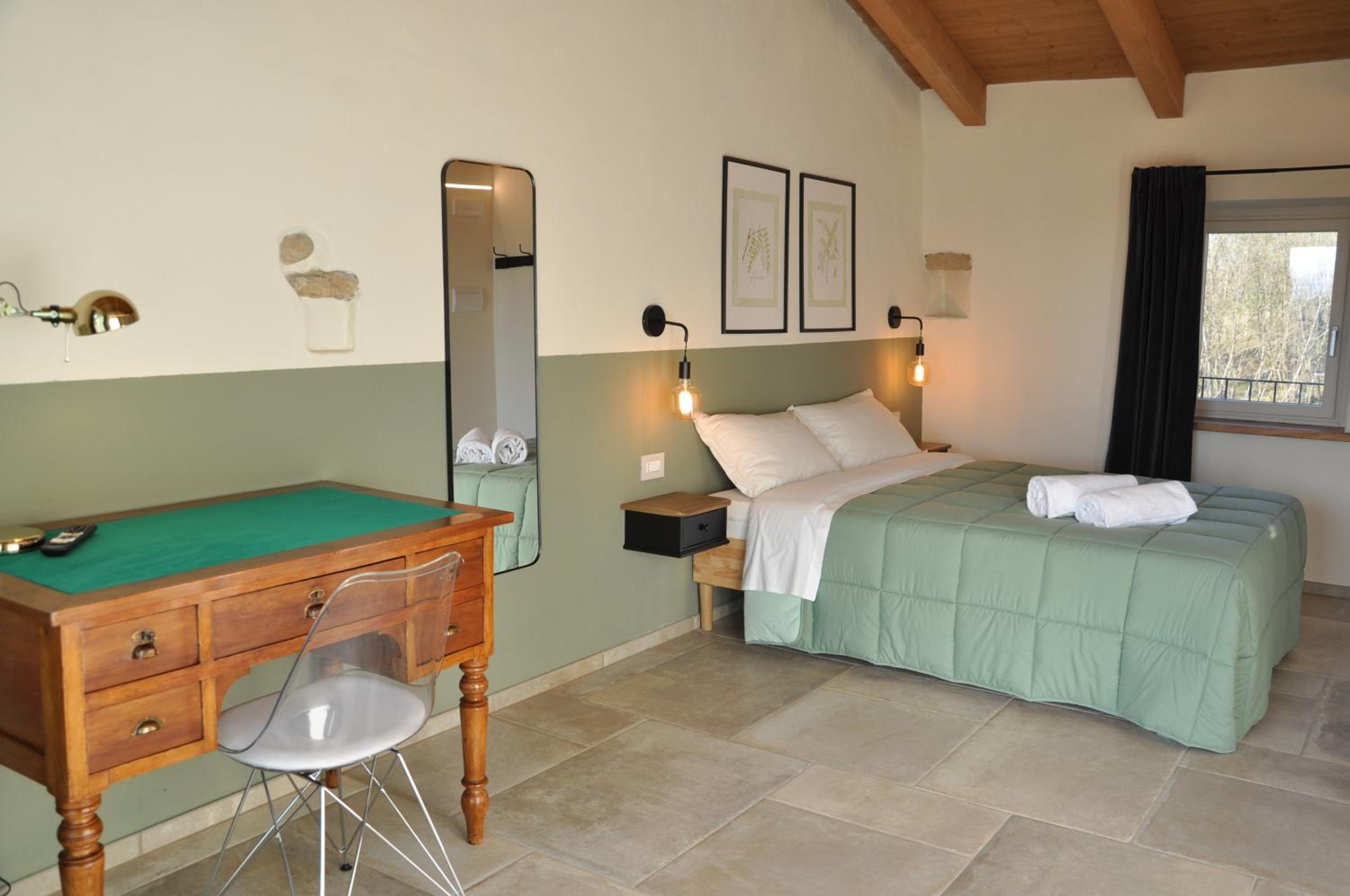 Double Room with Private Bathroom