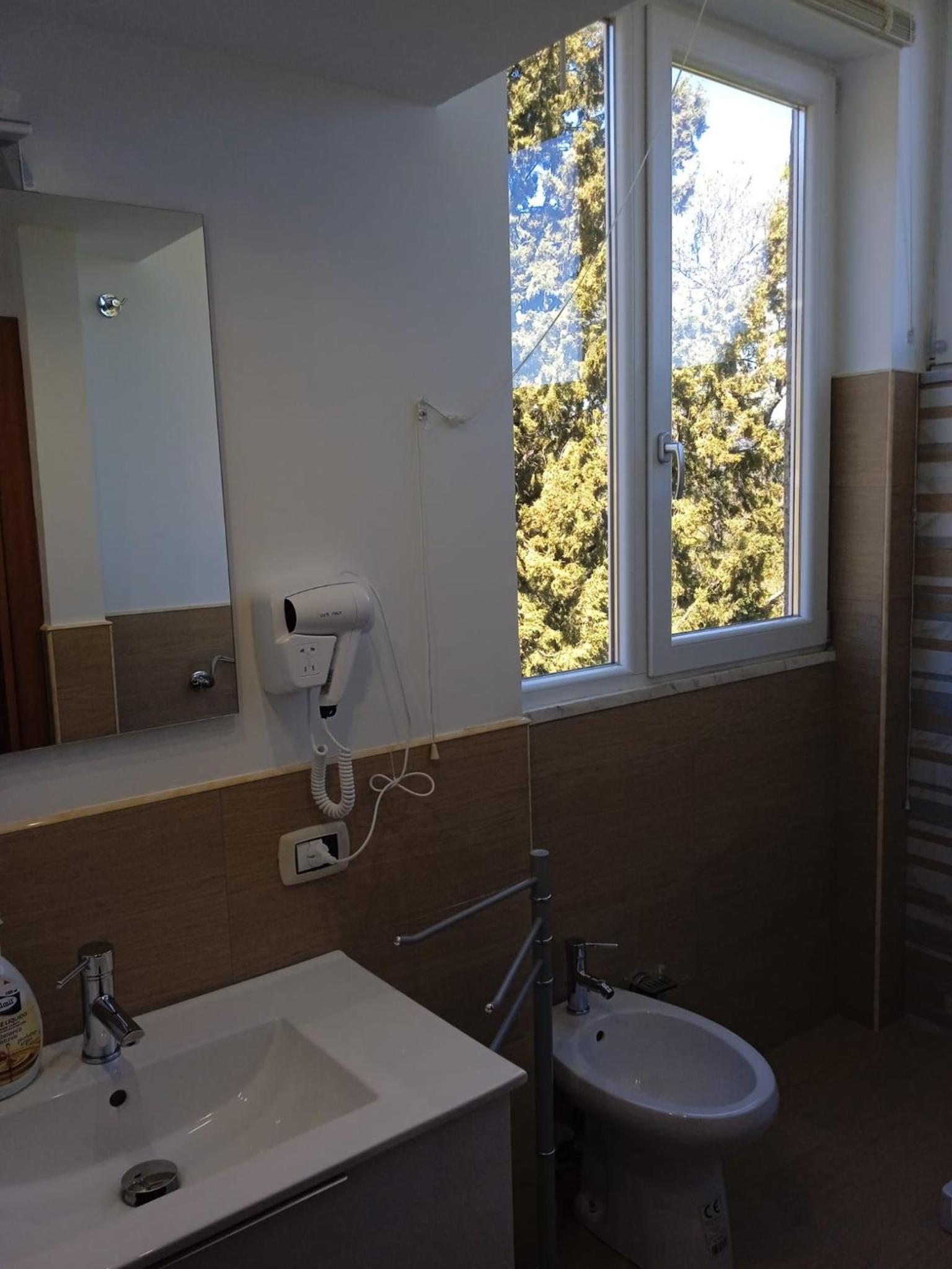 Three-Bedroom House - Photo 5