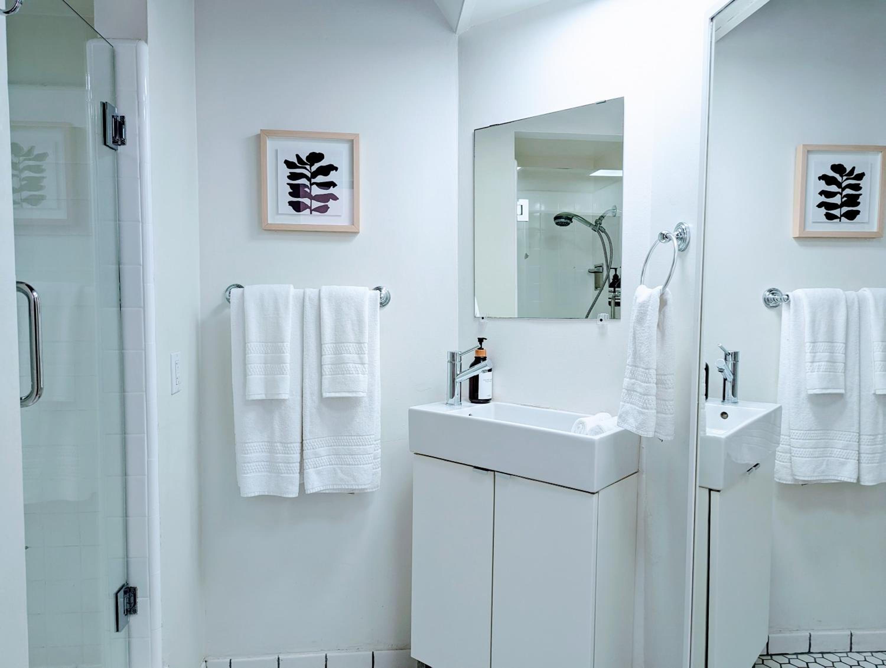 Apartment photo 3