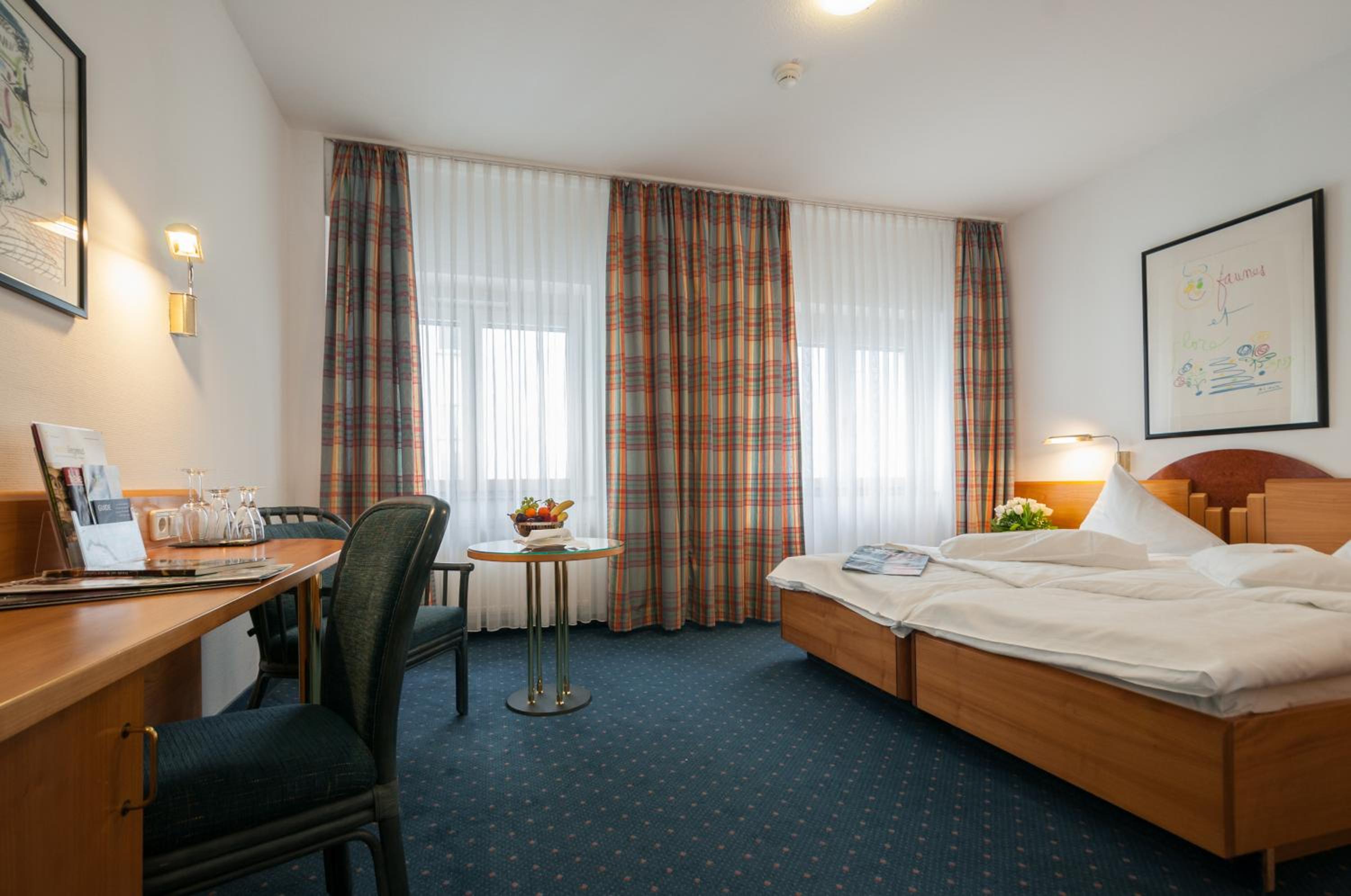 Double or Twin Room - Photo 1