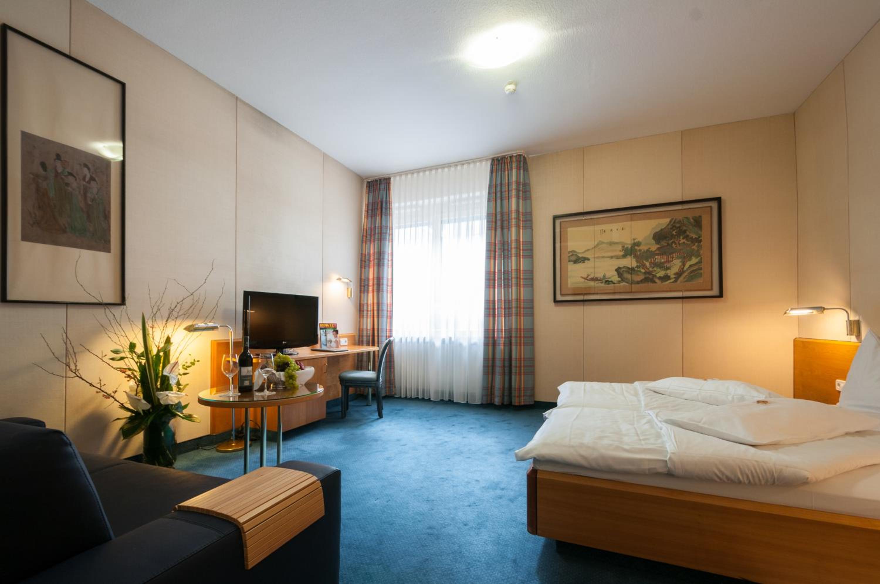 Deluxe Double Room - Photo 1