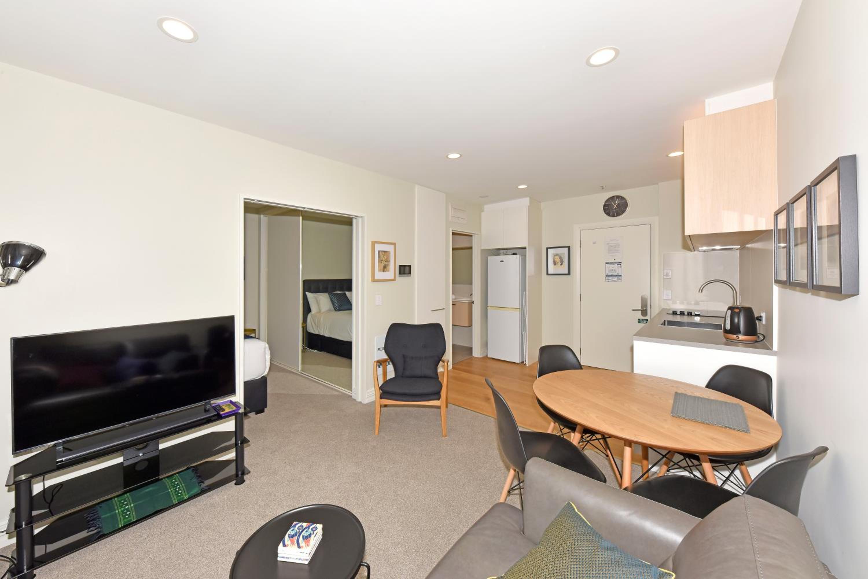 Superior Apartment photo 2
