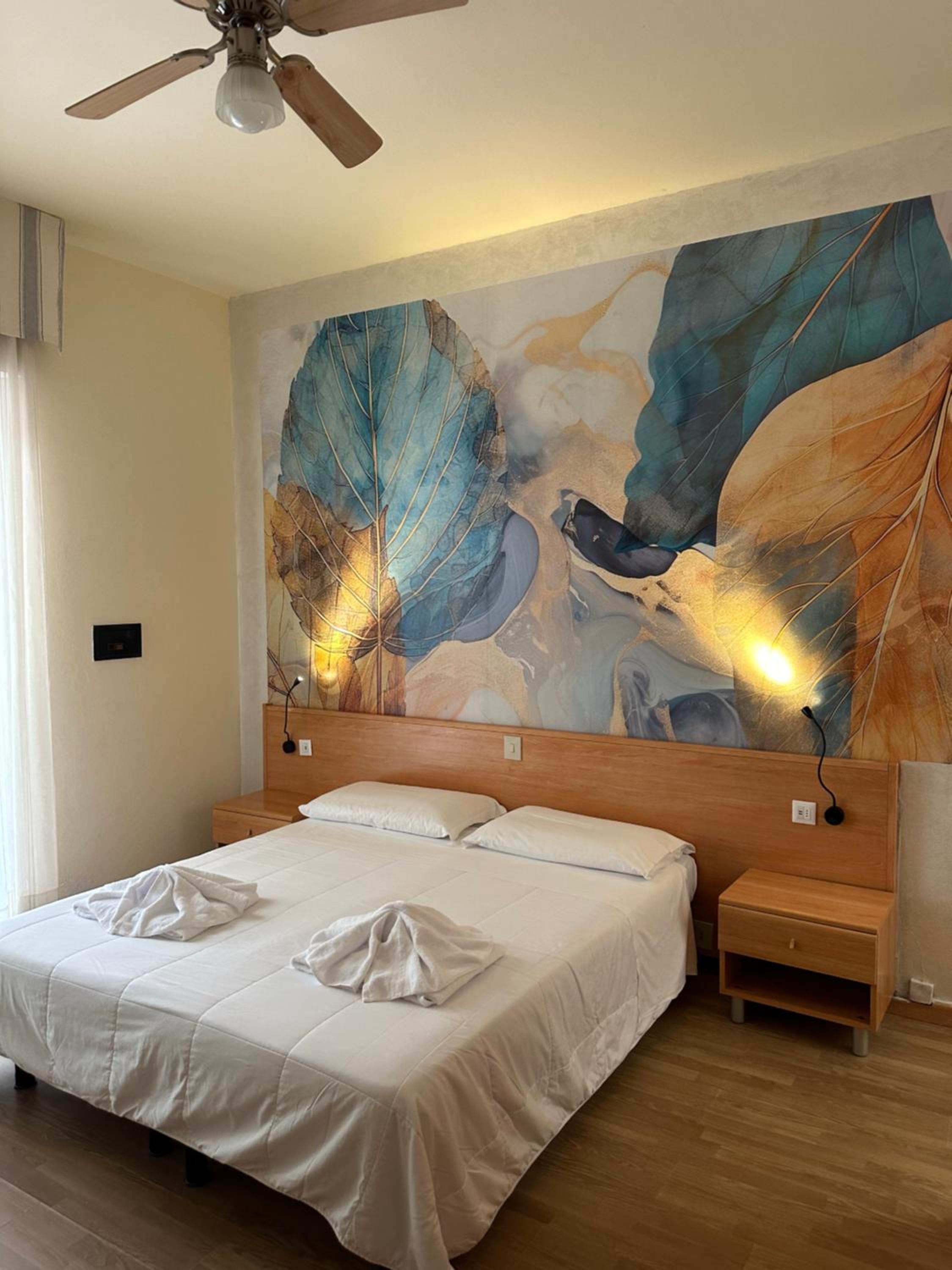 Double or Twin Room with Balcony and View - Photo 10