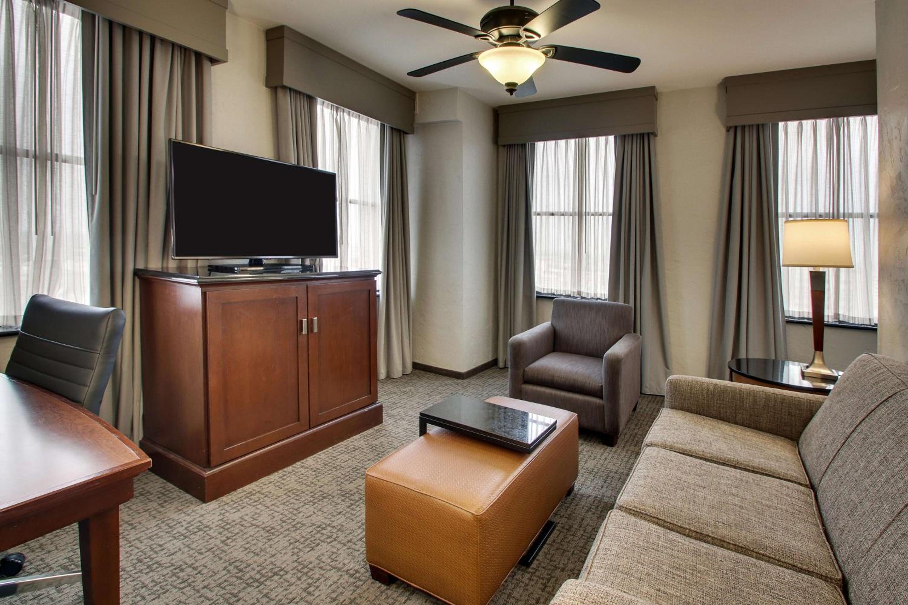 Queen Suite with 2 Queen Beds  - Accessible, Roll-in Shower - Photo 1