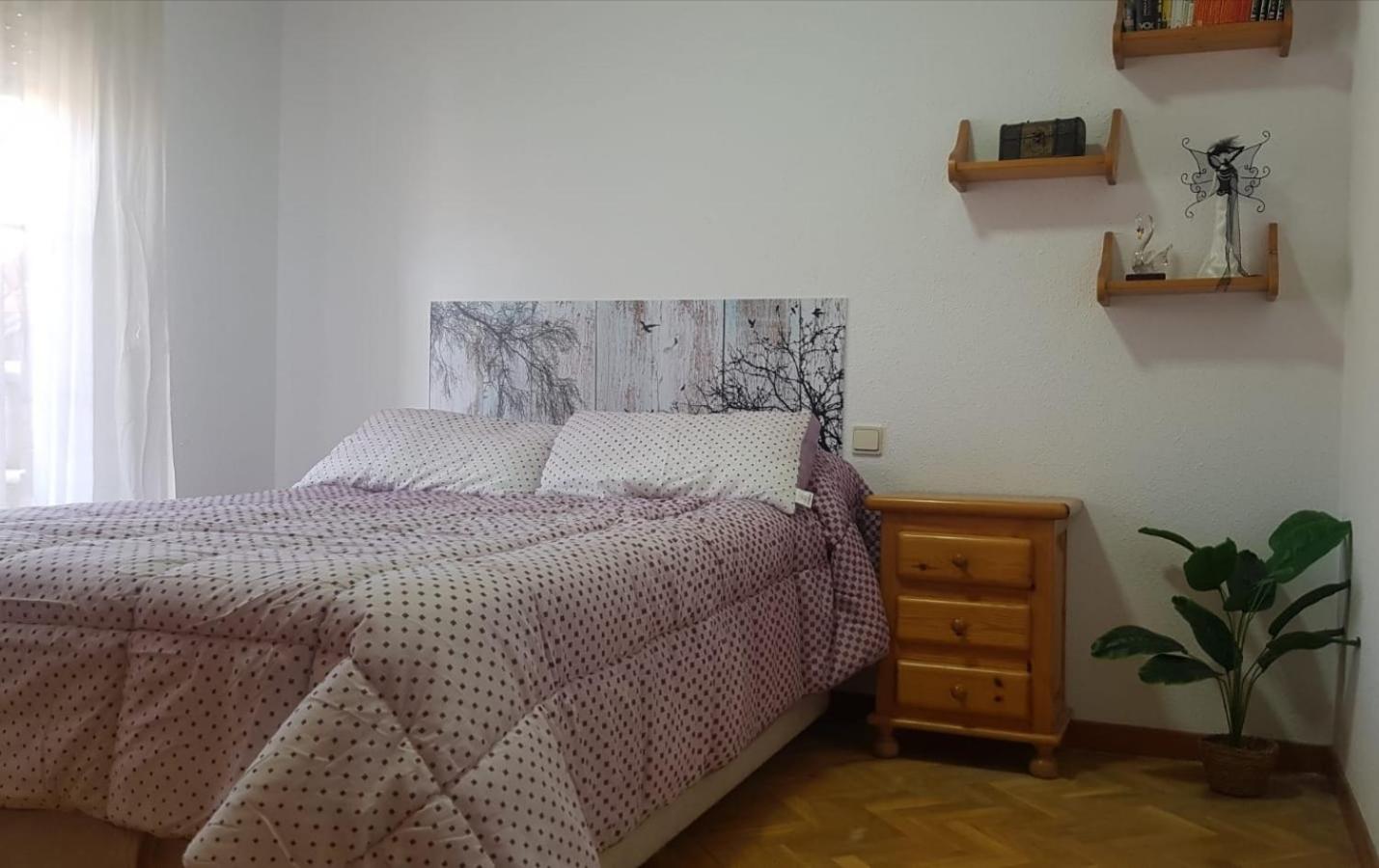Casa de cuatro habitaciones