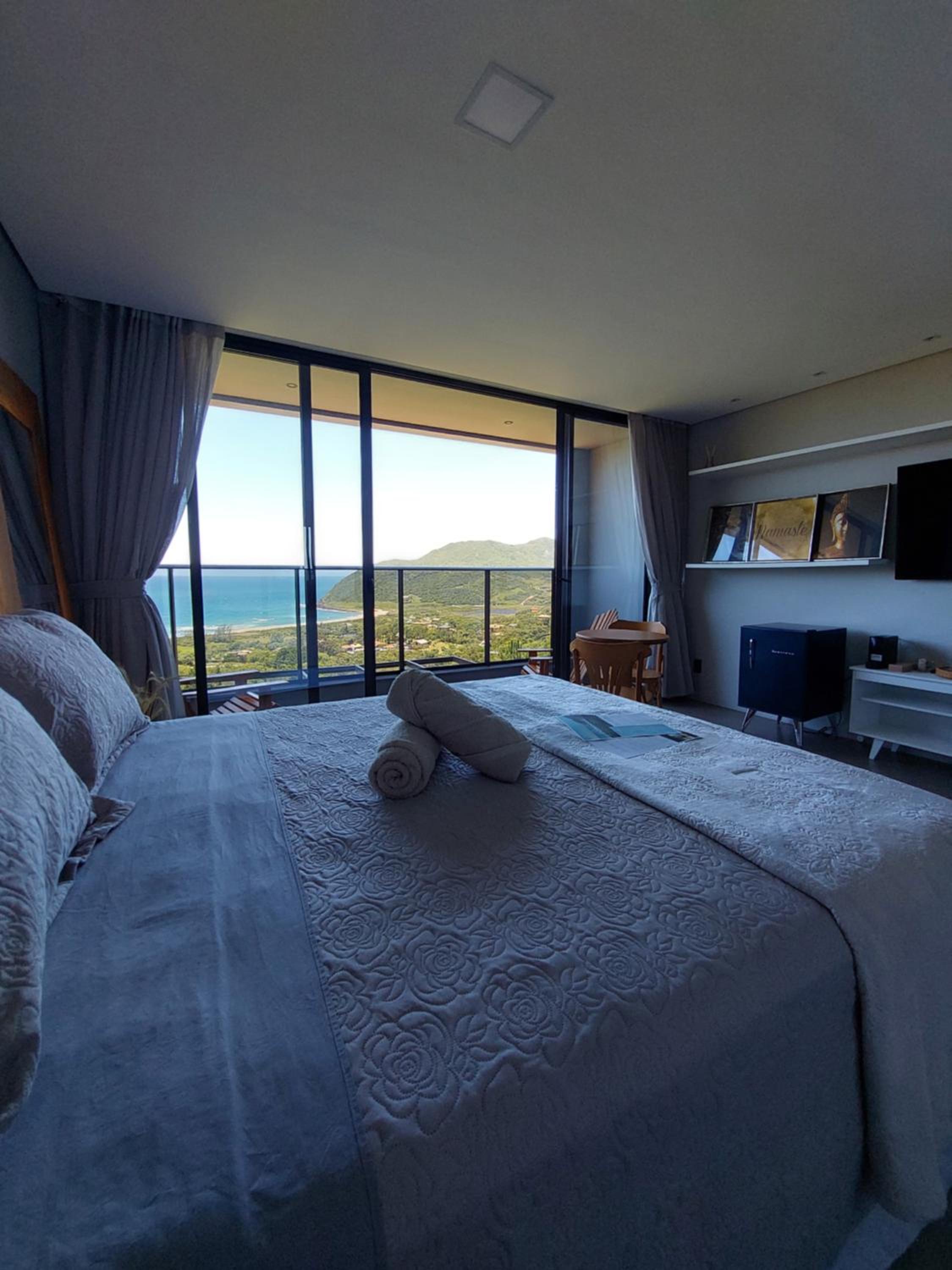 Superior Suite with Sea View photo 1