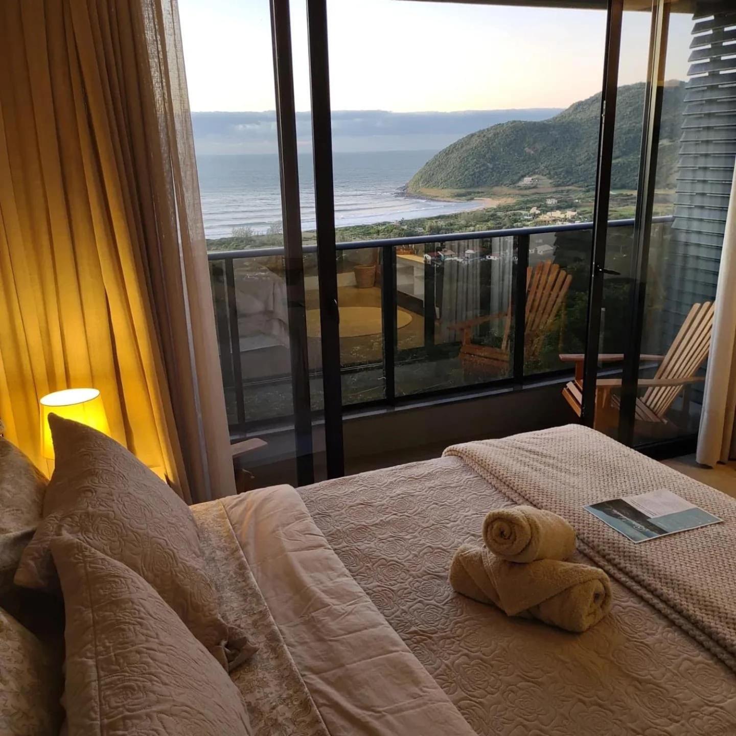 Superior Suite with Sea View photo 2