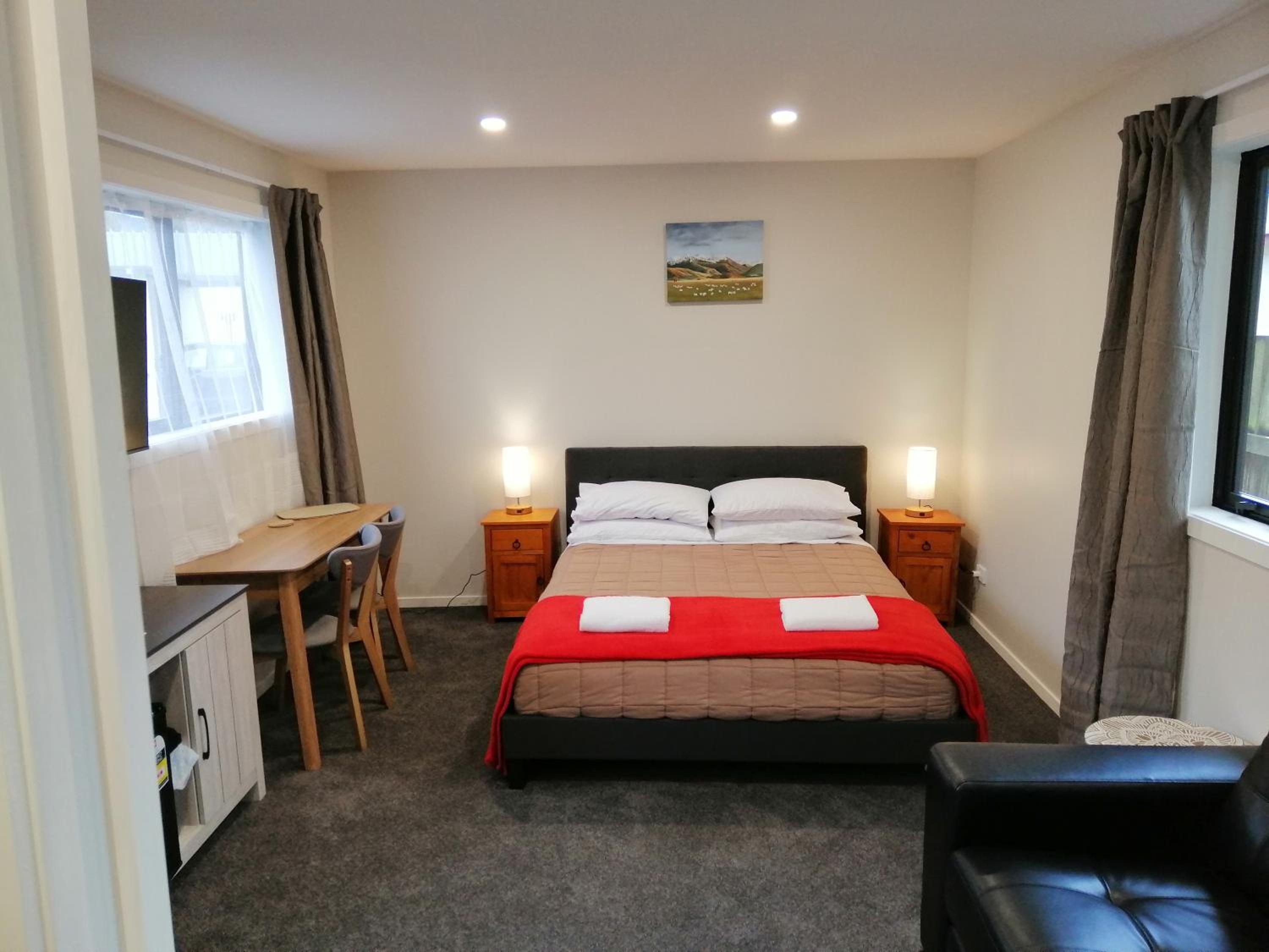 Queen Room - Photo 1