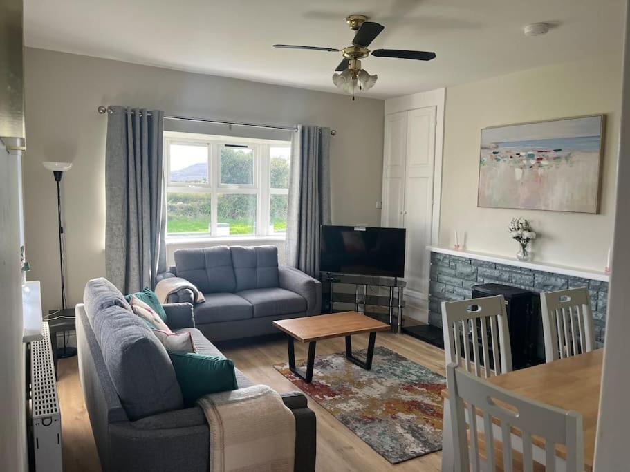 Four-Bedroom House photo 1