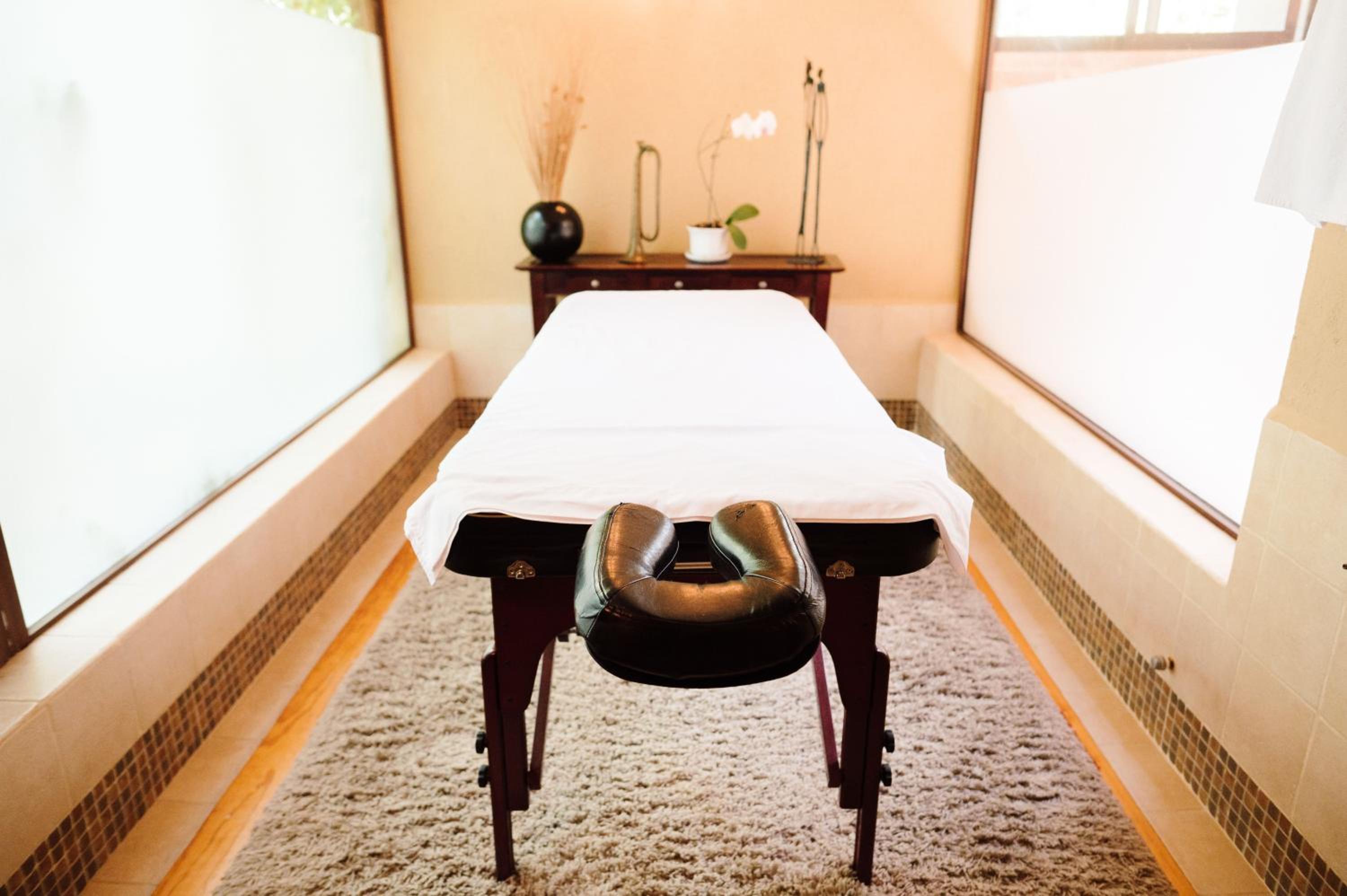 Suite with Garden View photo 3