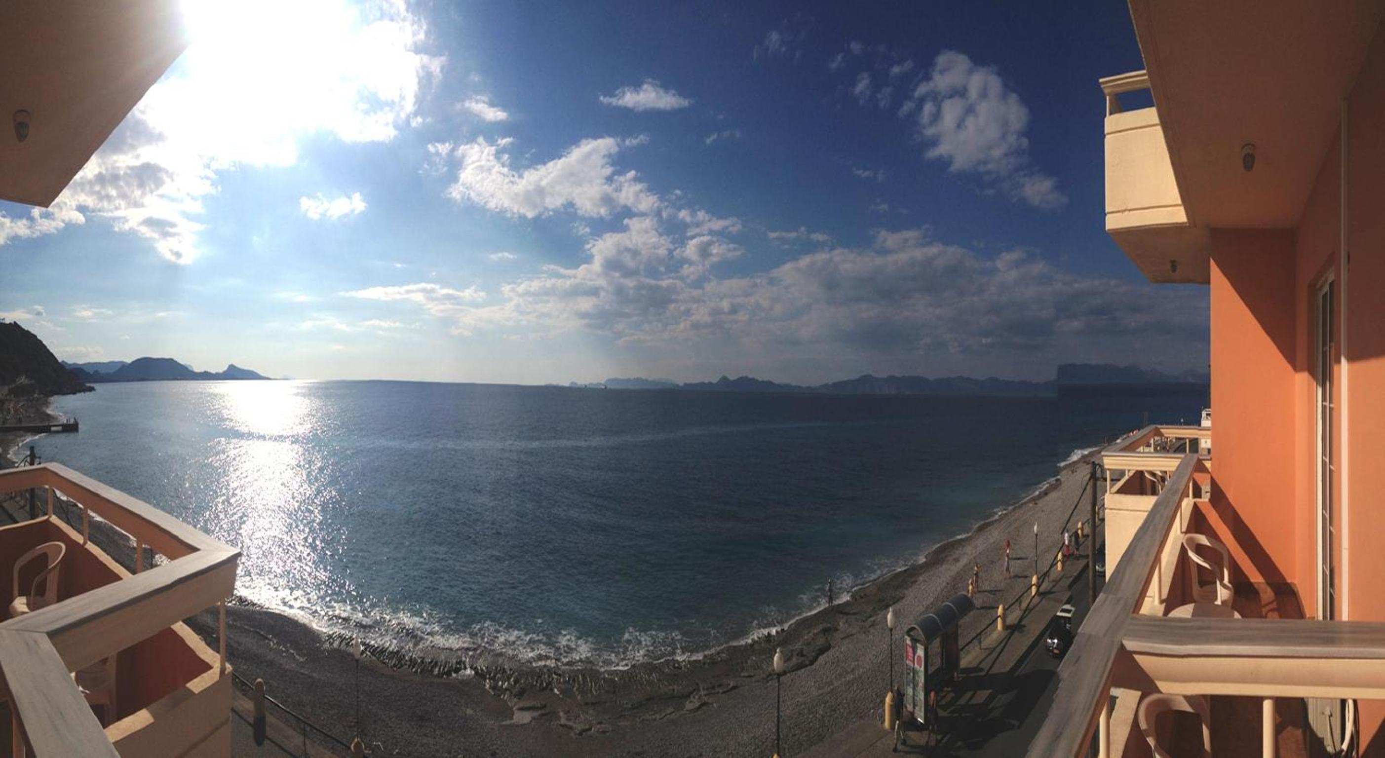 Studio with Sea View (2 Adults) photo 3