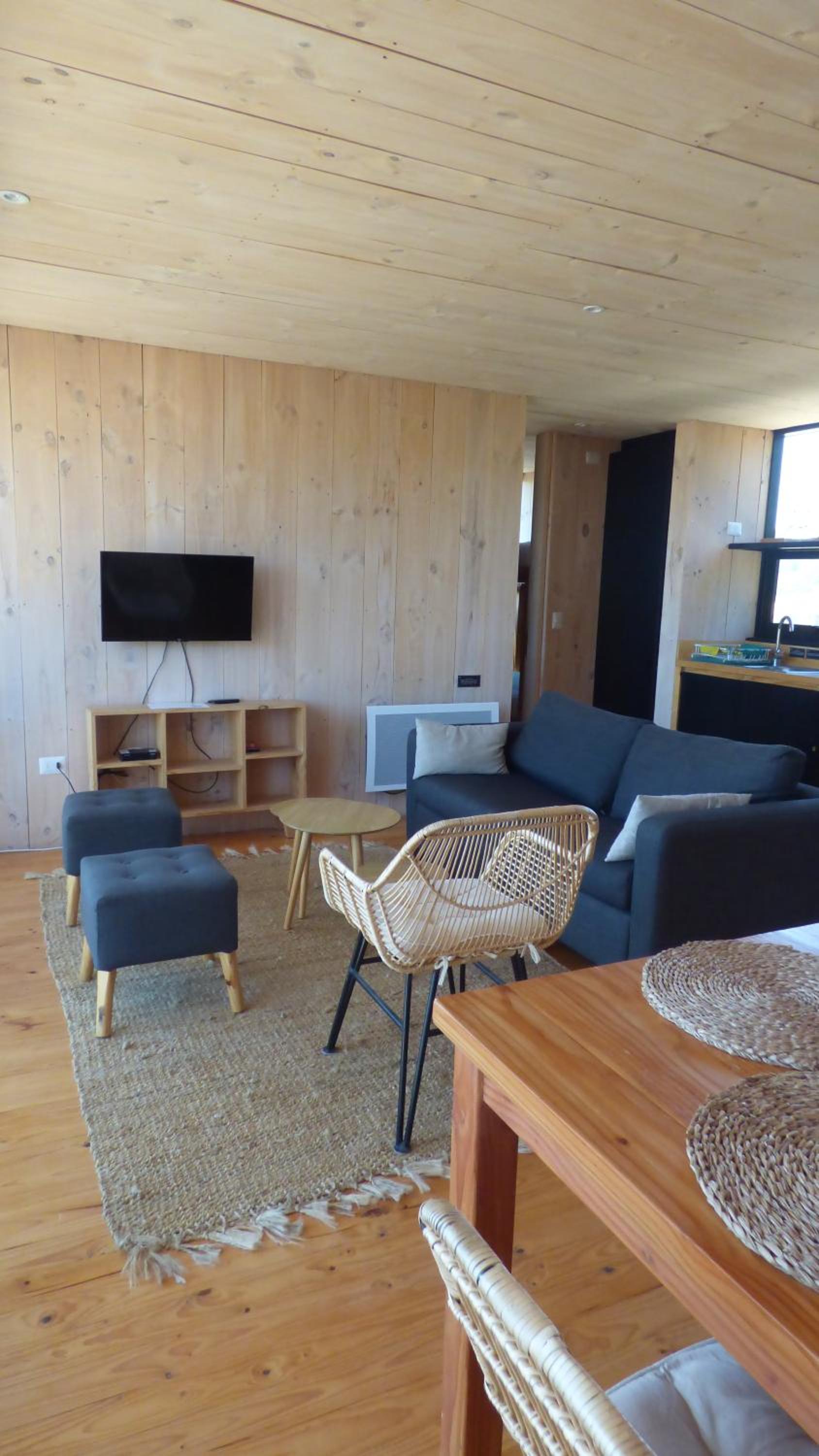Two-Bedroom Apartment with Balcony and Sea View