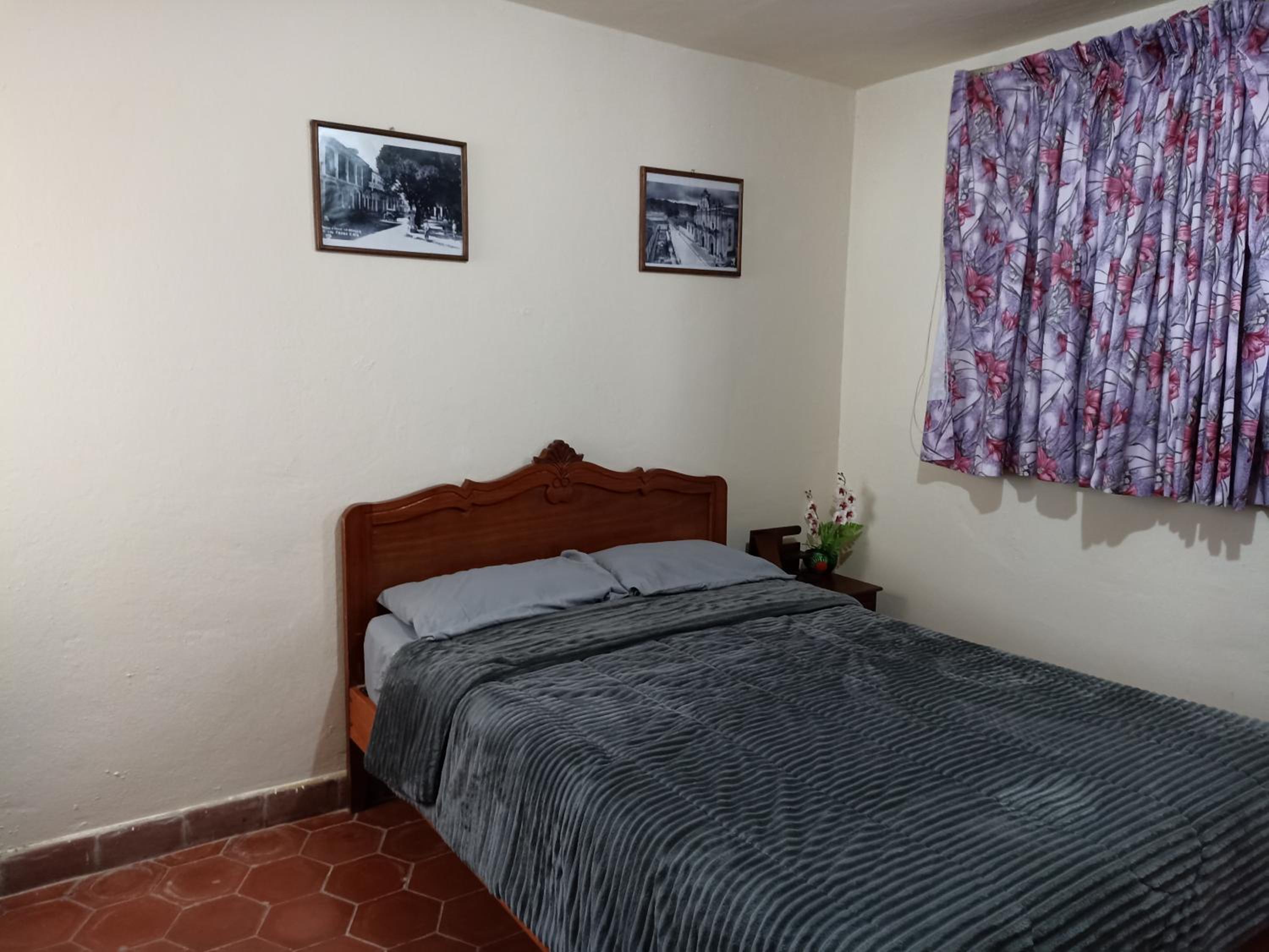 Double Room - Photo 5