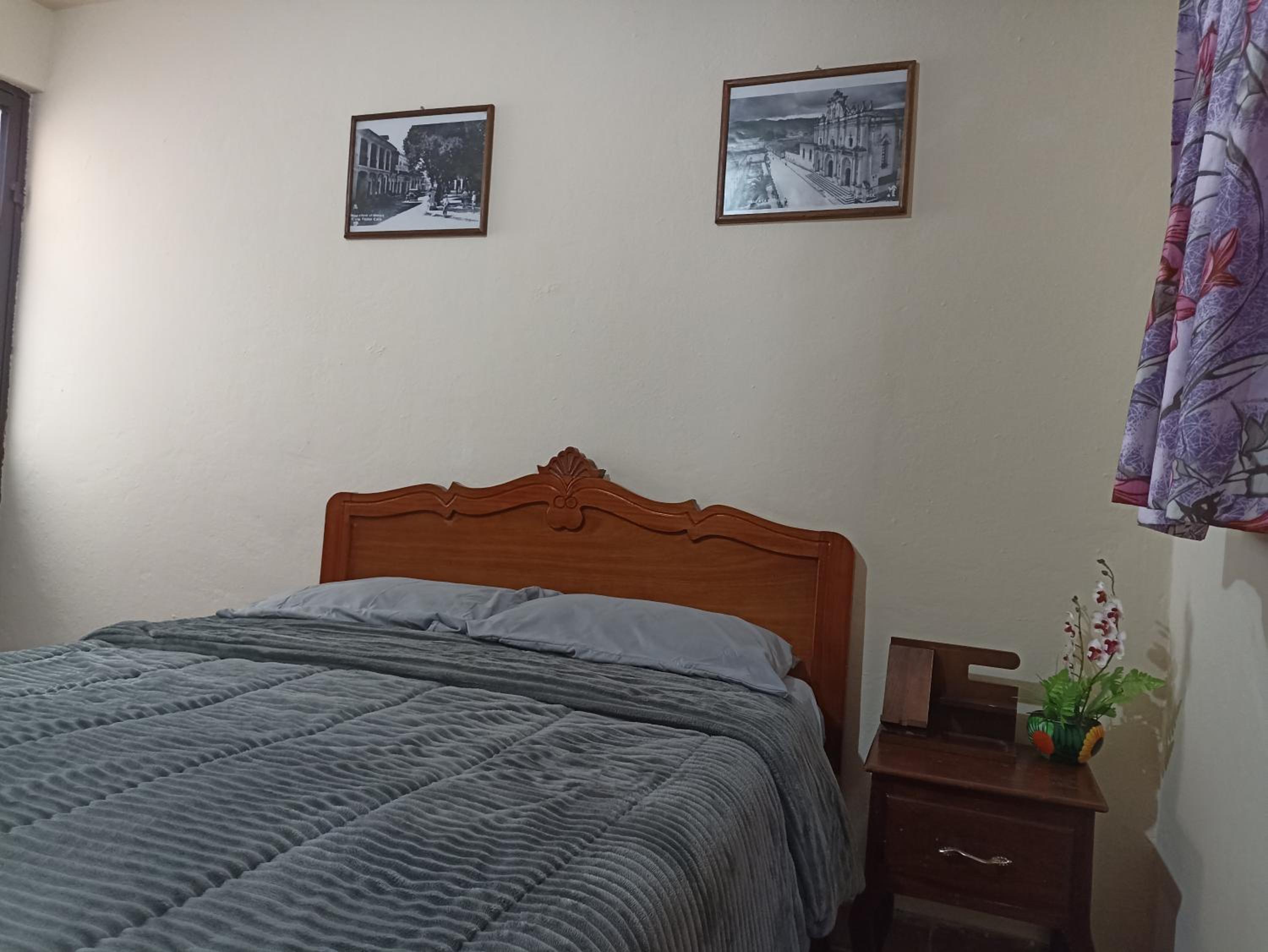 Double Room - Photo 4