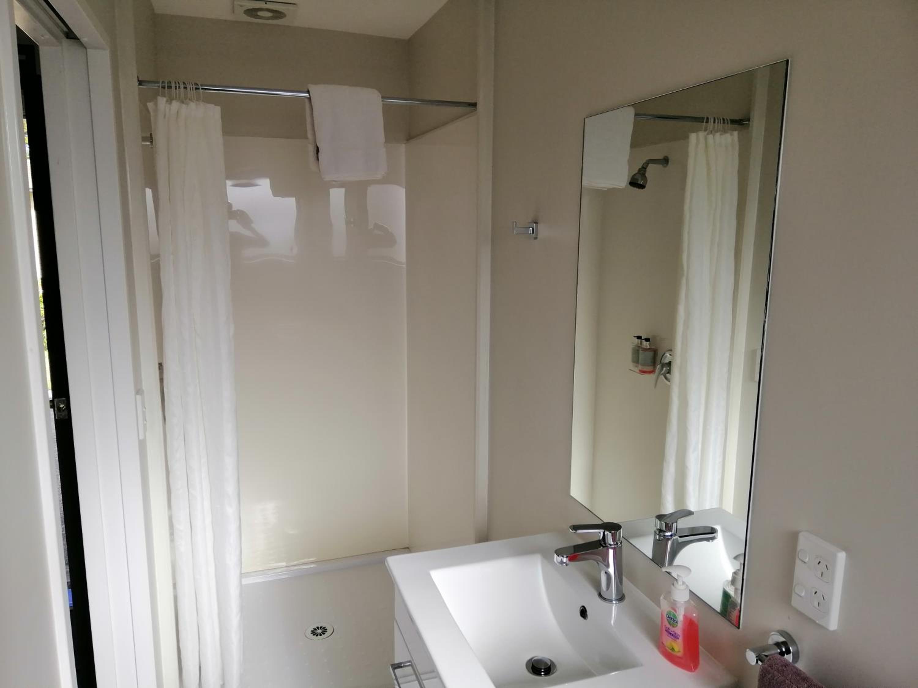 Double Room - Photo 3