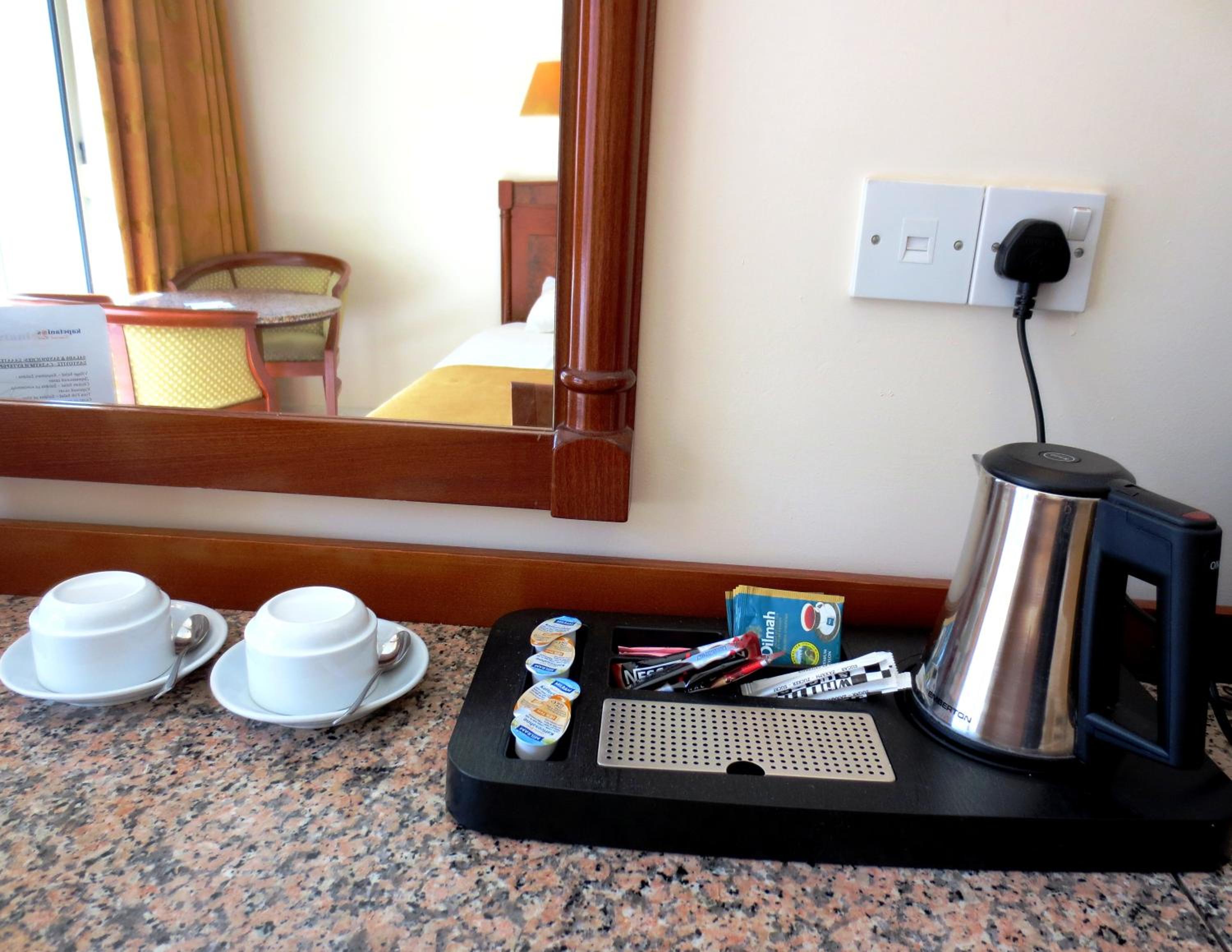 Superior Double or Twin Room (2 Adults + 1 Child) photo 3