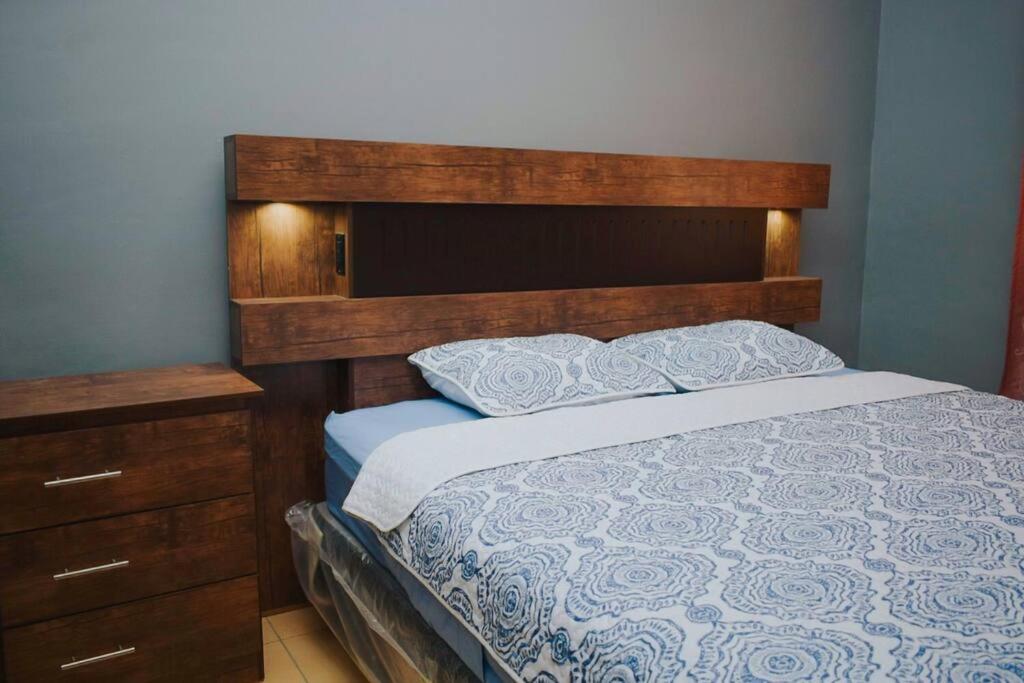 Three-Bedroom House photo 1
