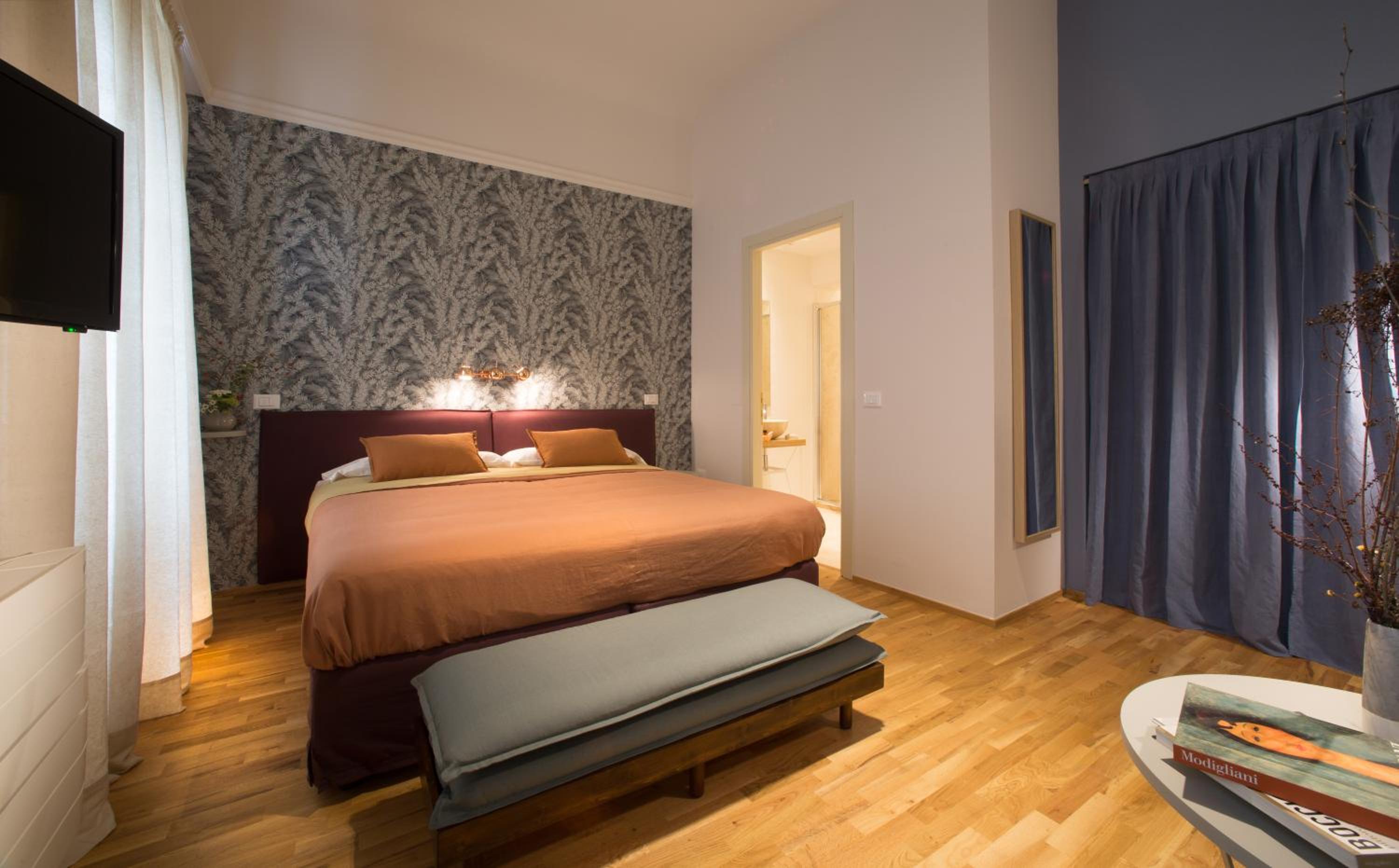 Extra Large Double Room photo 1