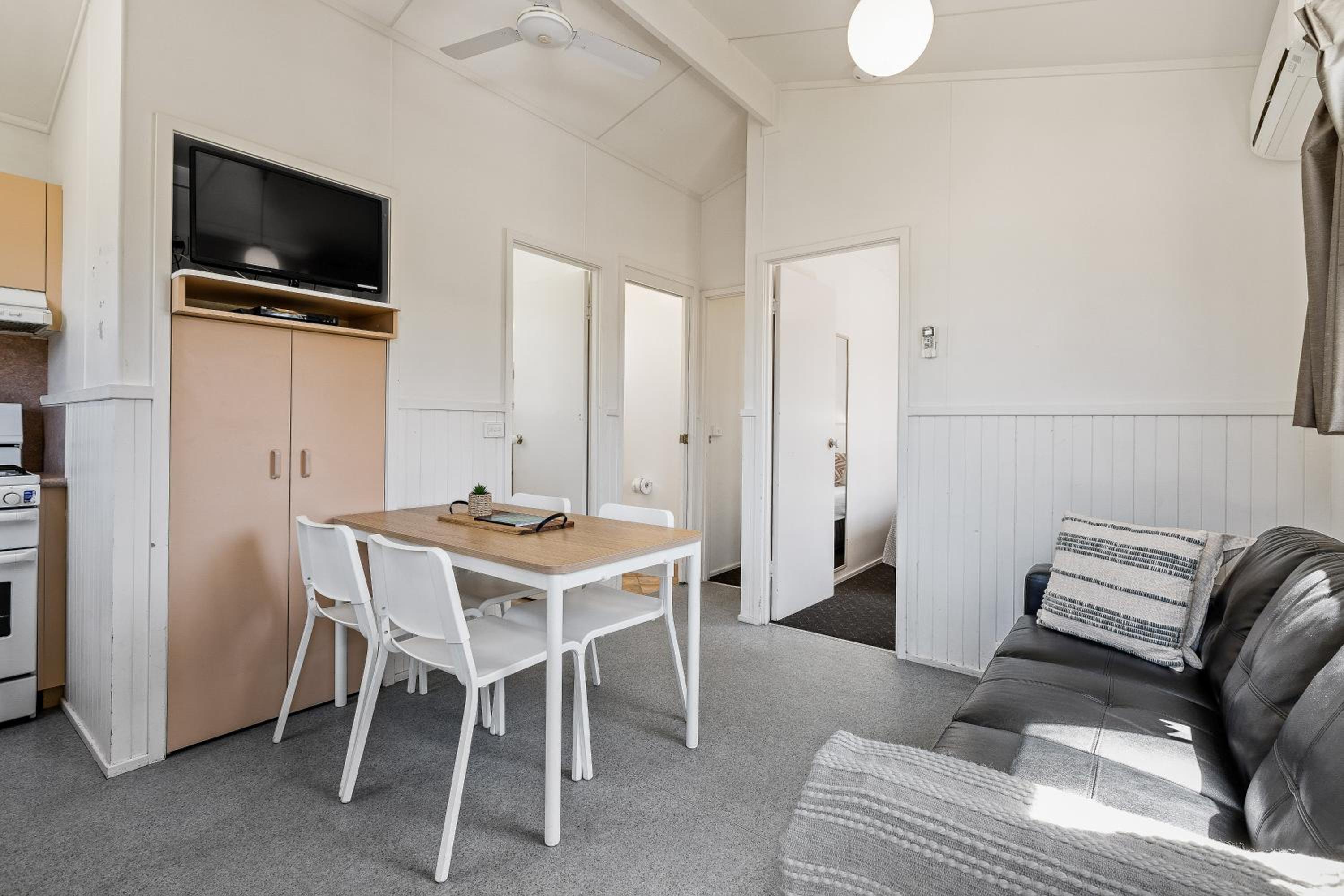 Villa (2BR)