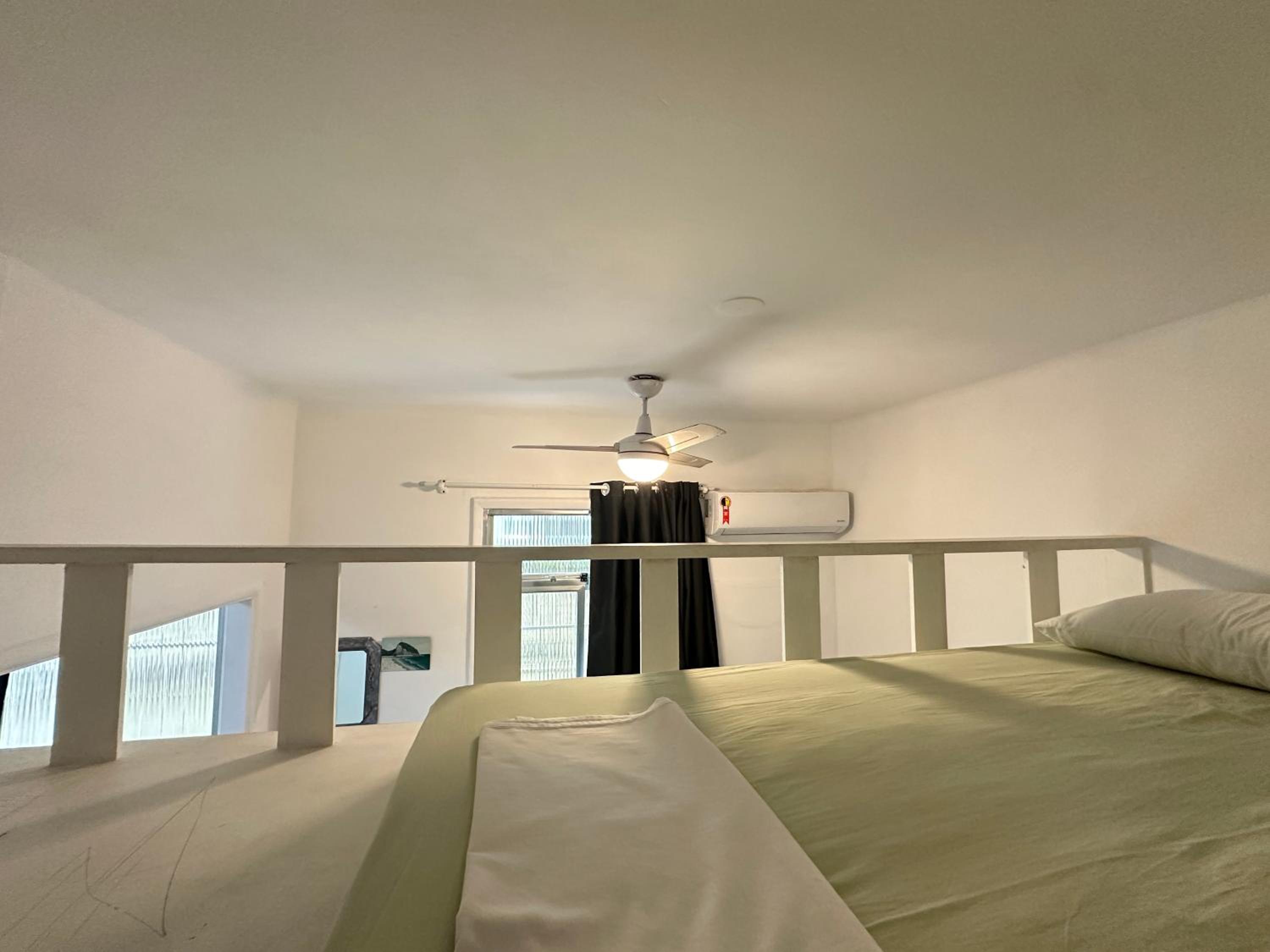 Studio Apartment - Photo 12