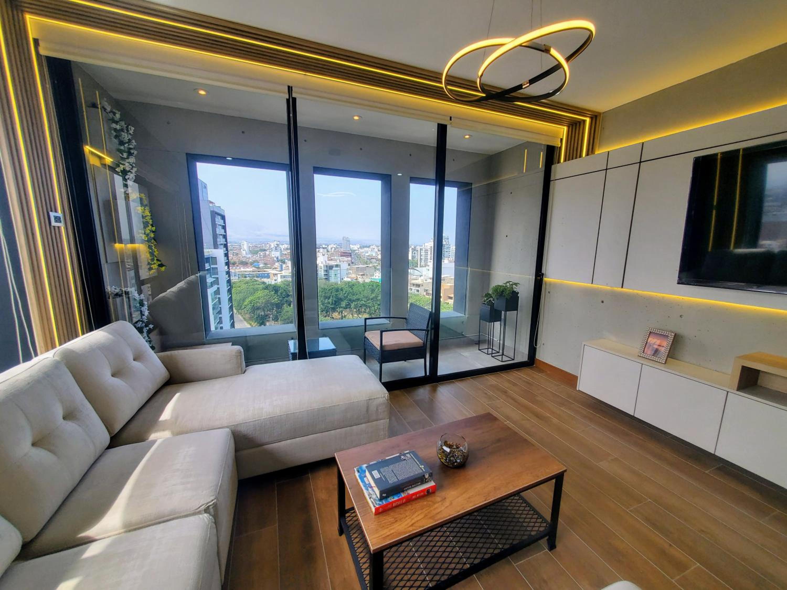 Three-Bedroom Apartment photo 1