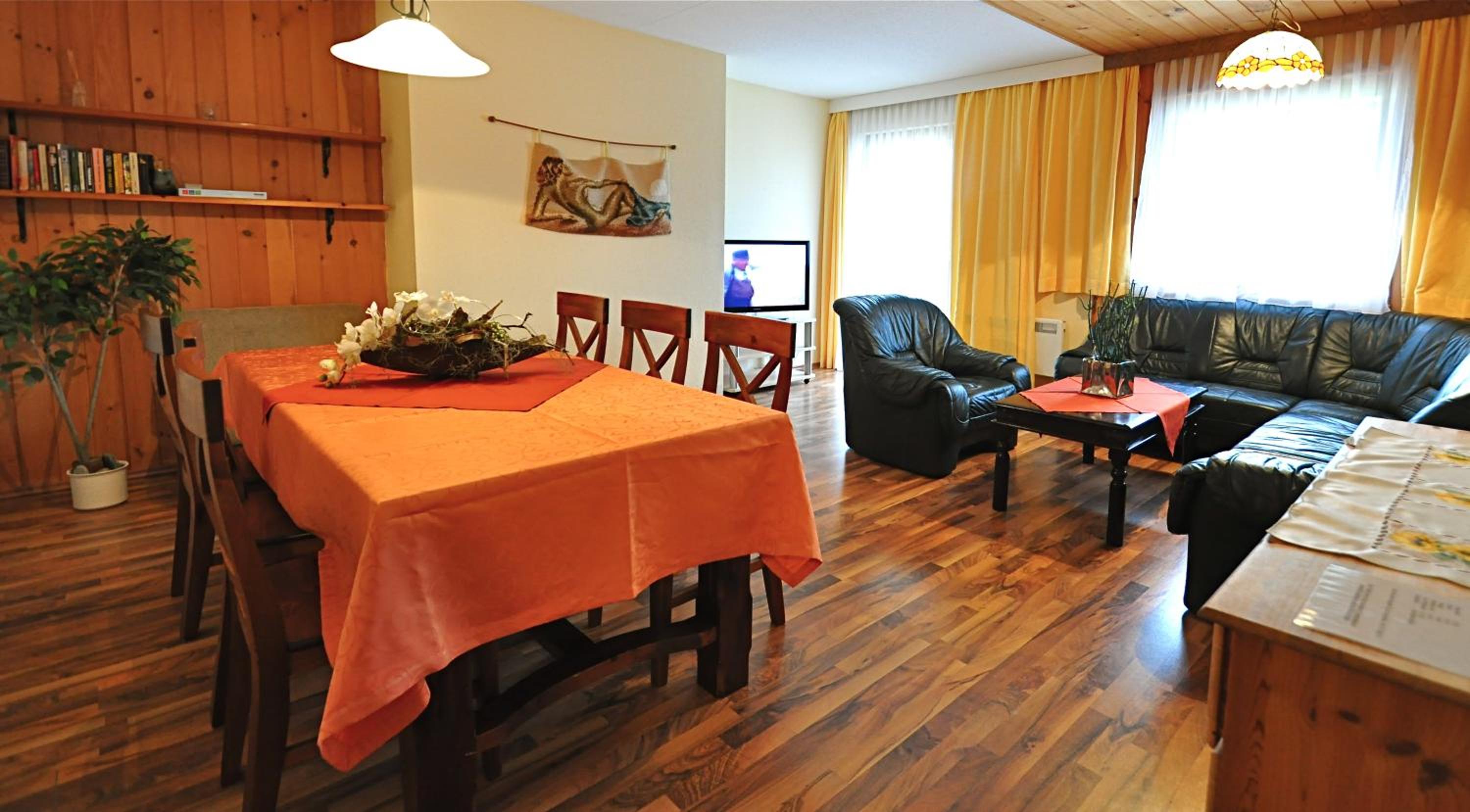 Two-Bedroom Apartment photo 3
