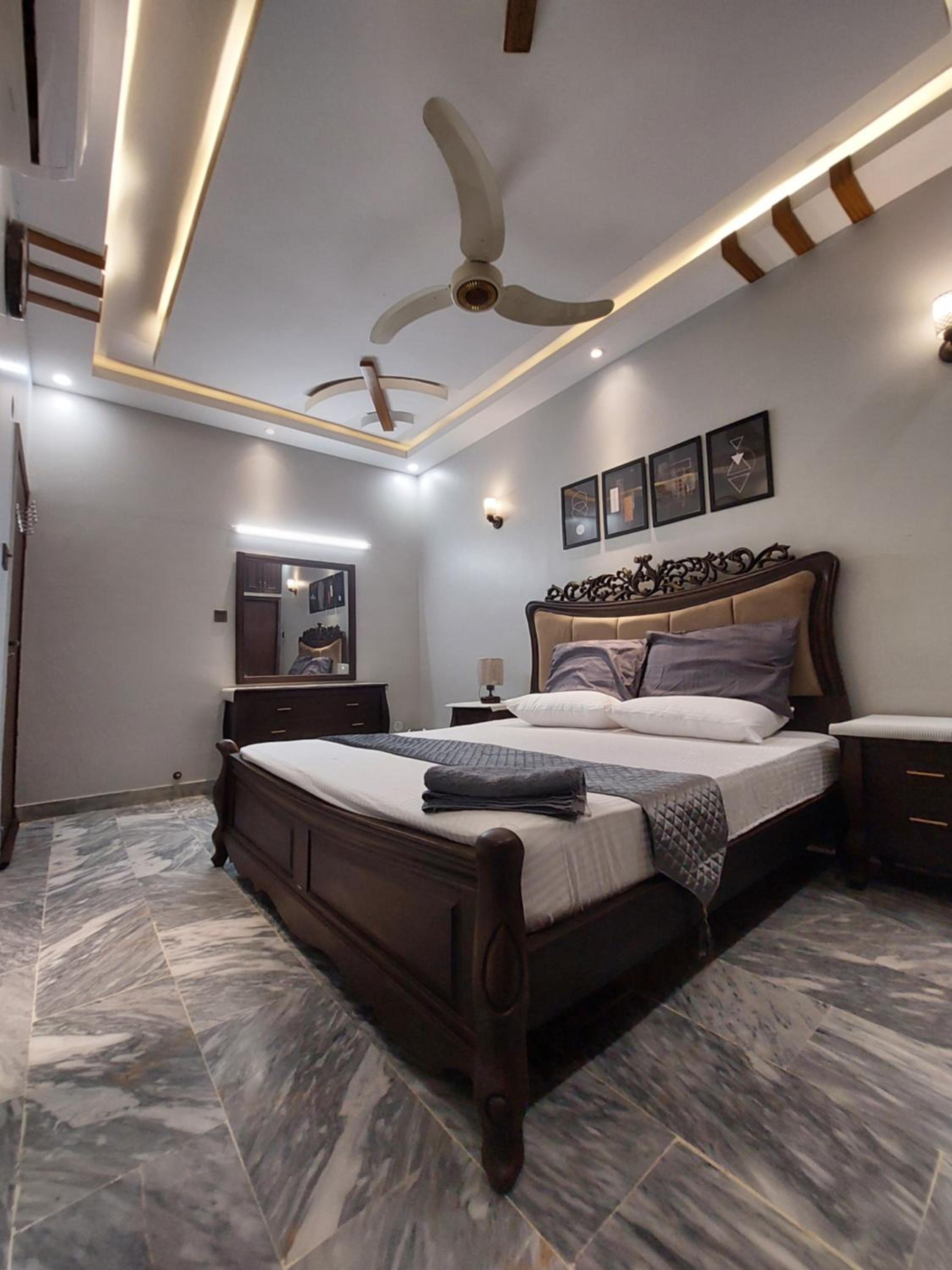 Two-Bedroom House photo 2