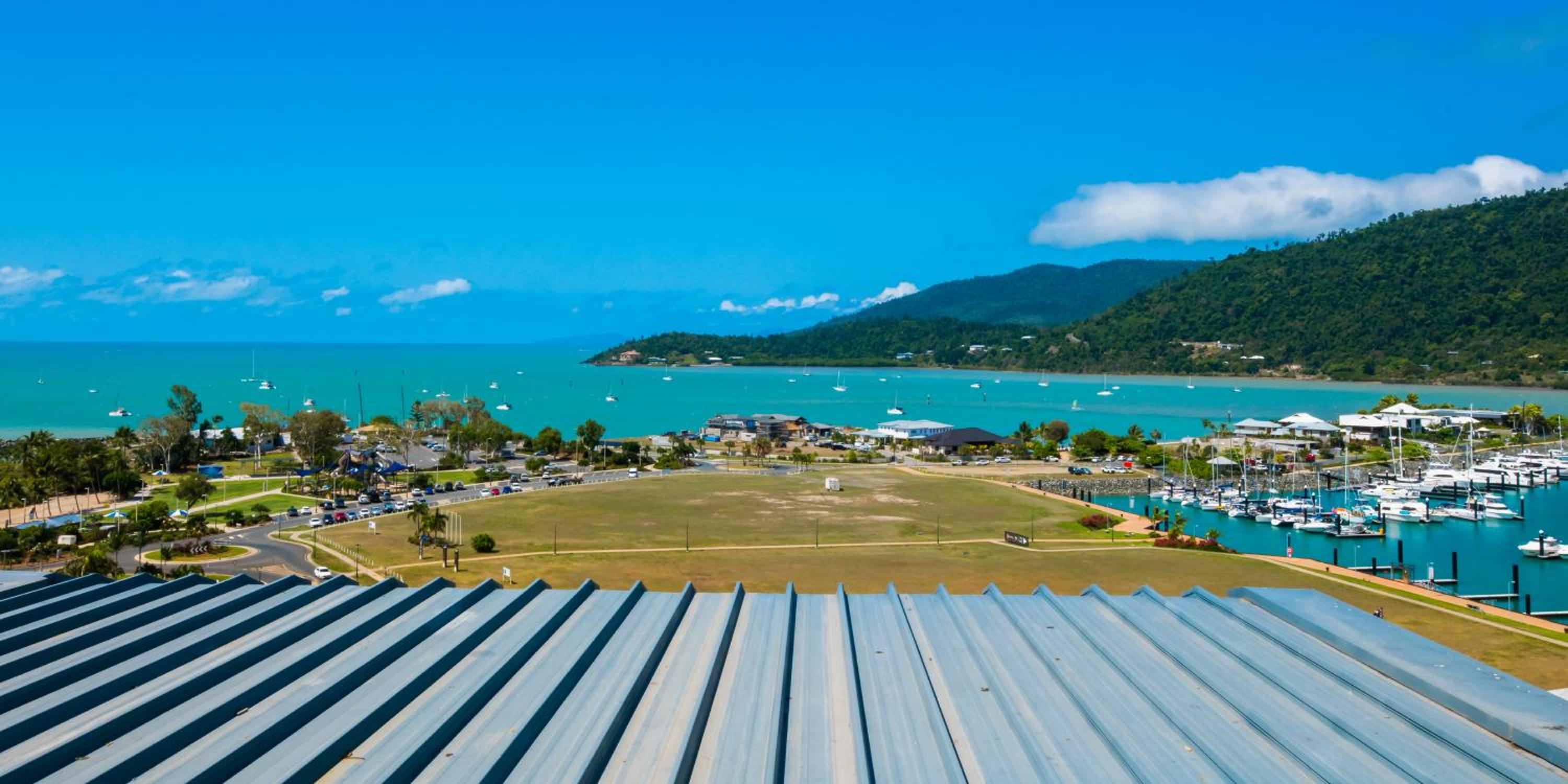 Two-Bedroom Dual Key Apartments with Ocean View photo 2