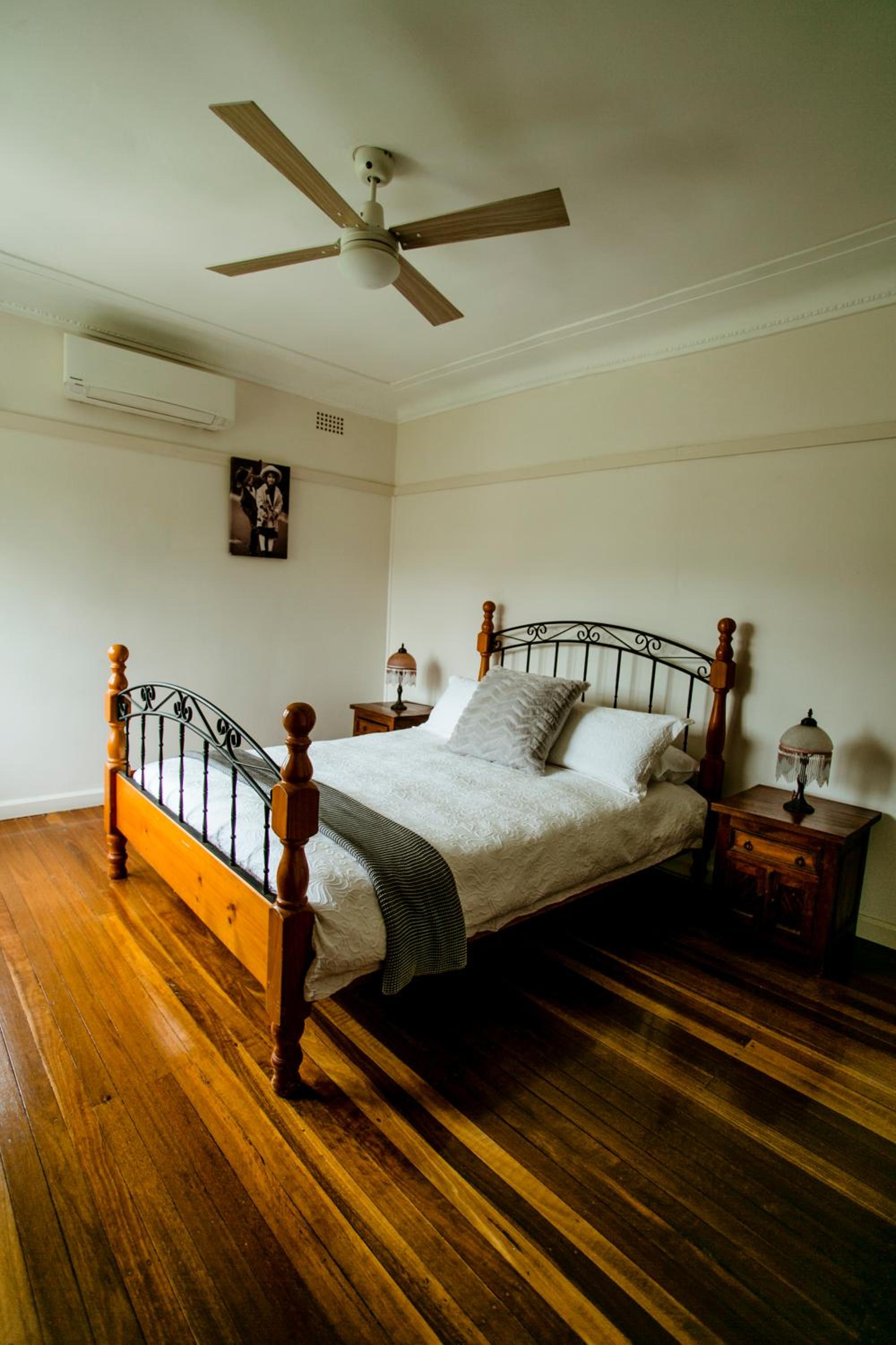 Three-Bedroom House photo 1