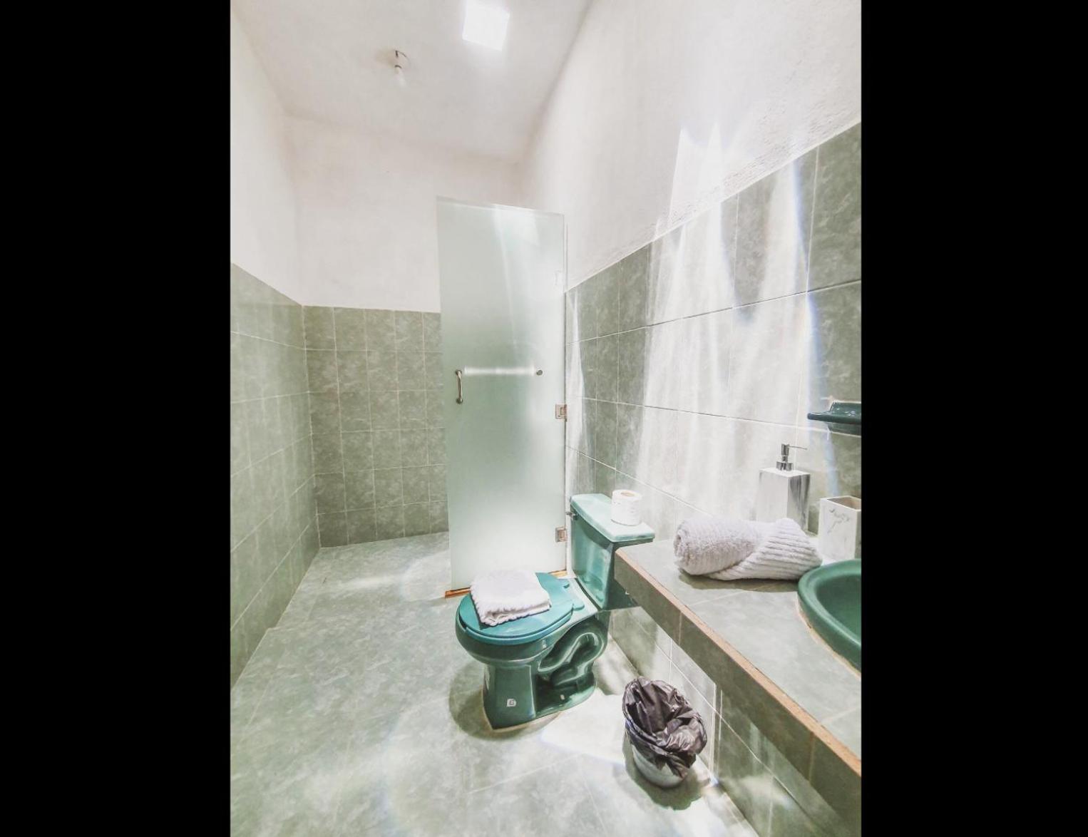 One-Bedroom House photo 2