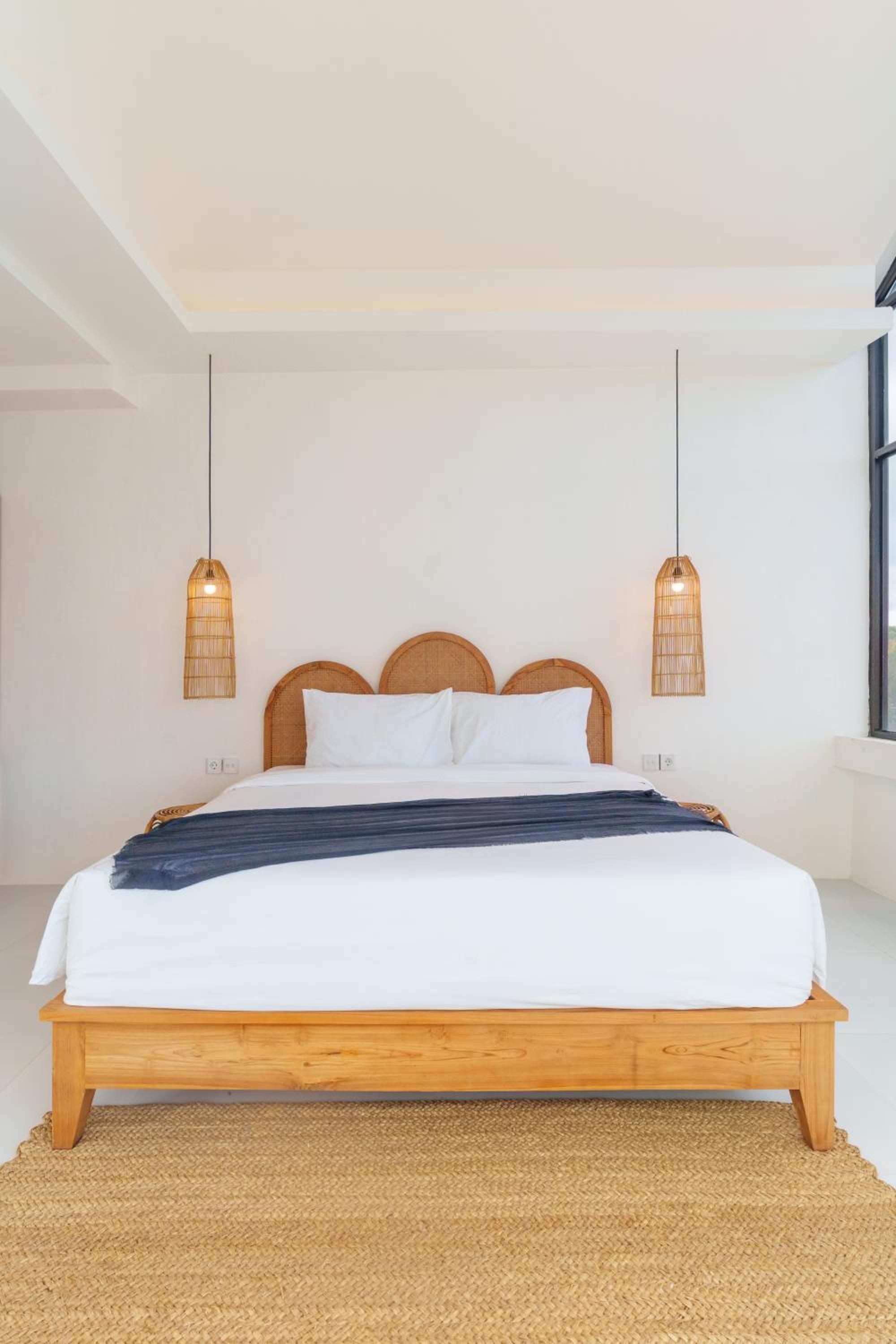Three-Bedroom Villa photo 2