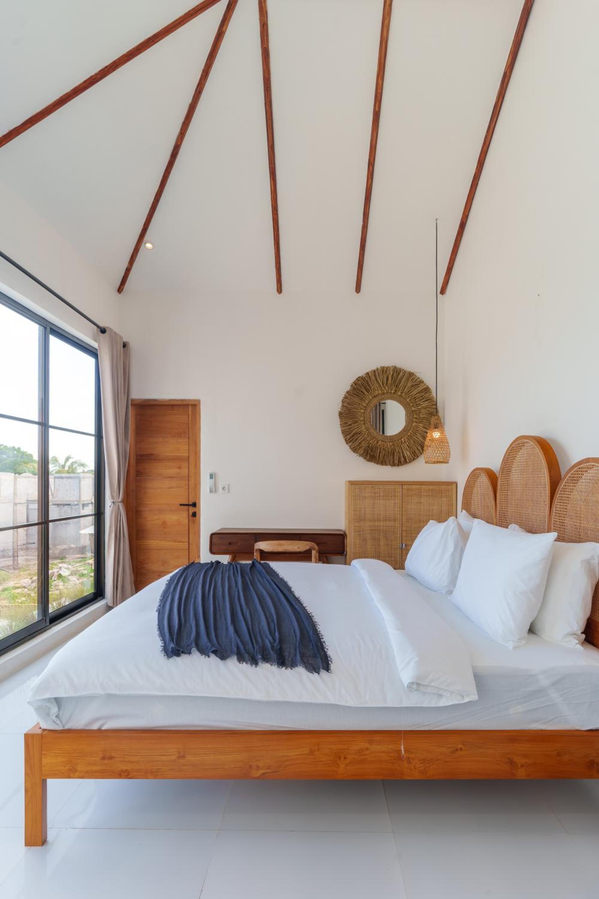 Three-Bedroom Villa photo 1