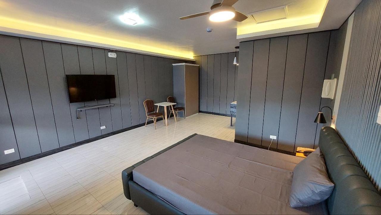 Standard Double Room - Photo 5