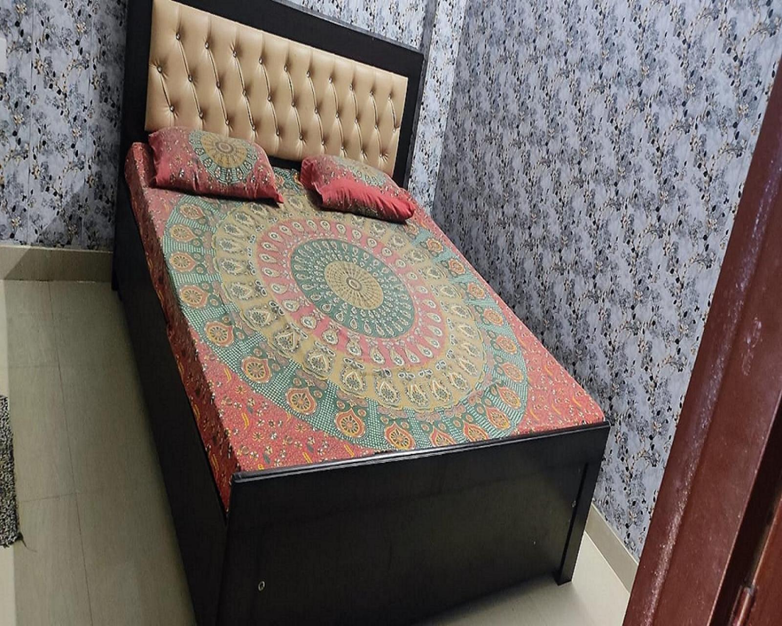 Double Room - Photo 2
