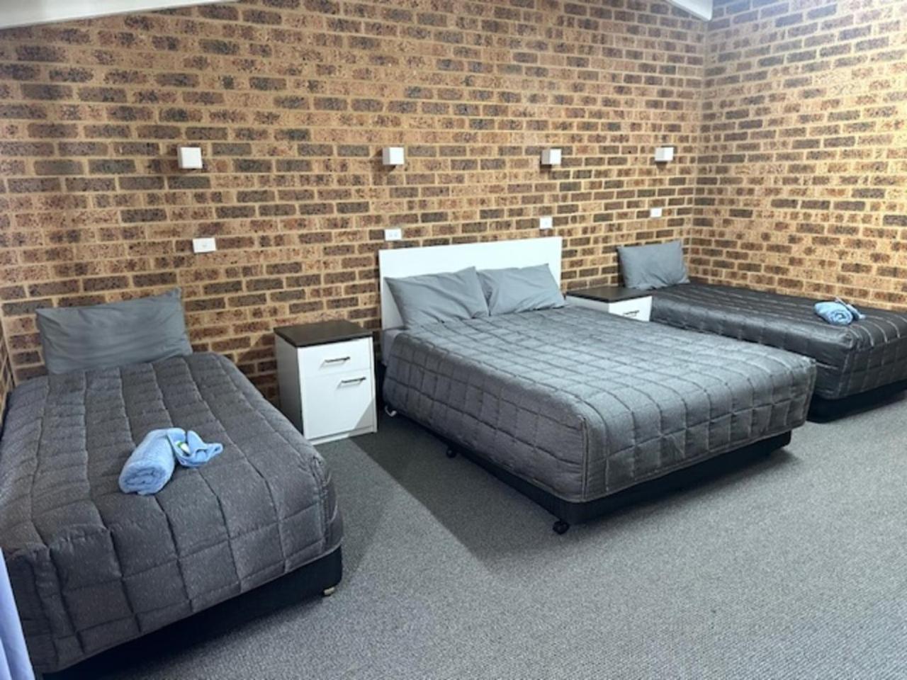 Family Room photo 1