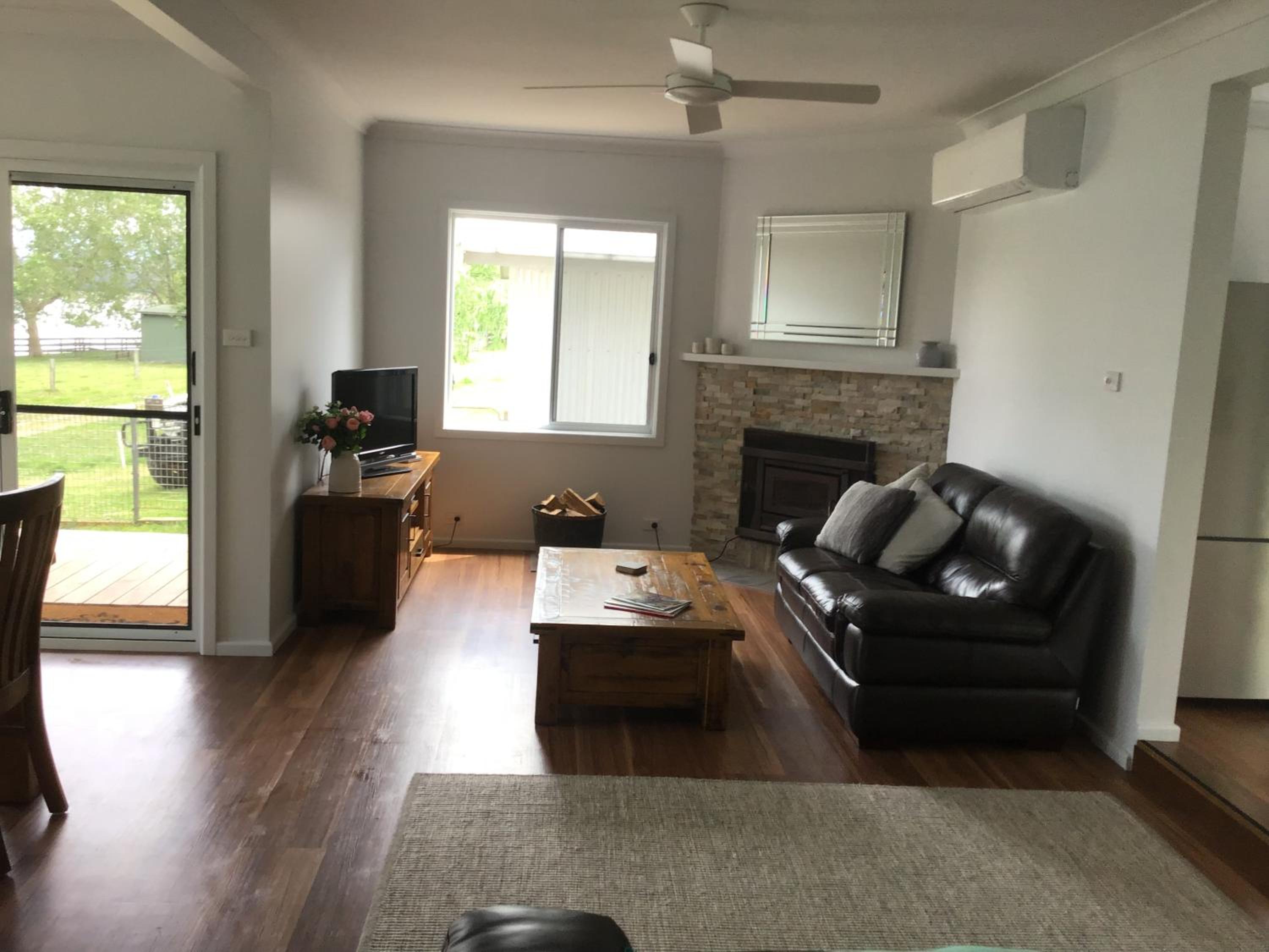 Two-Bedroom House photo 3
